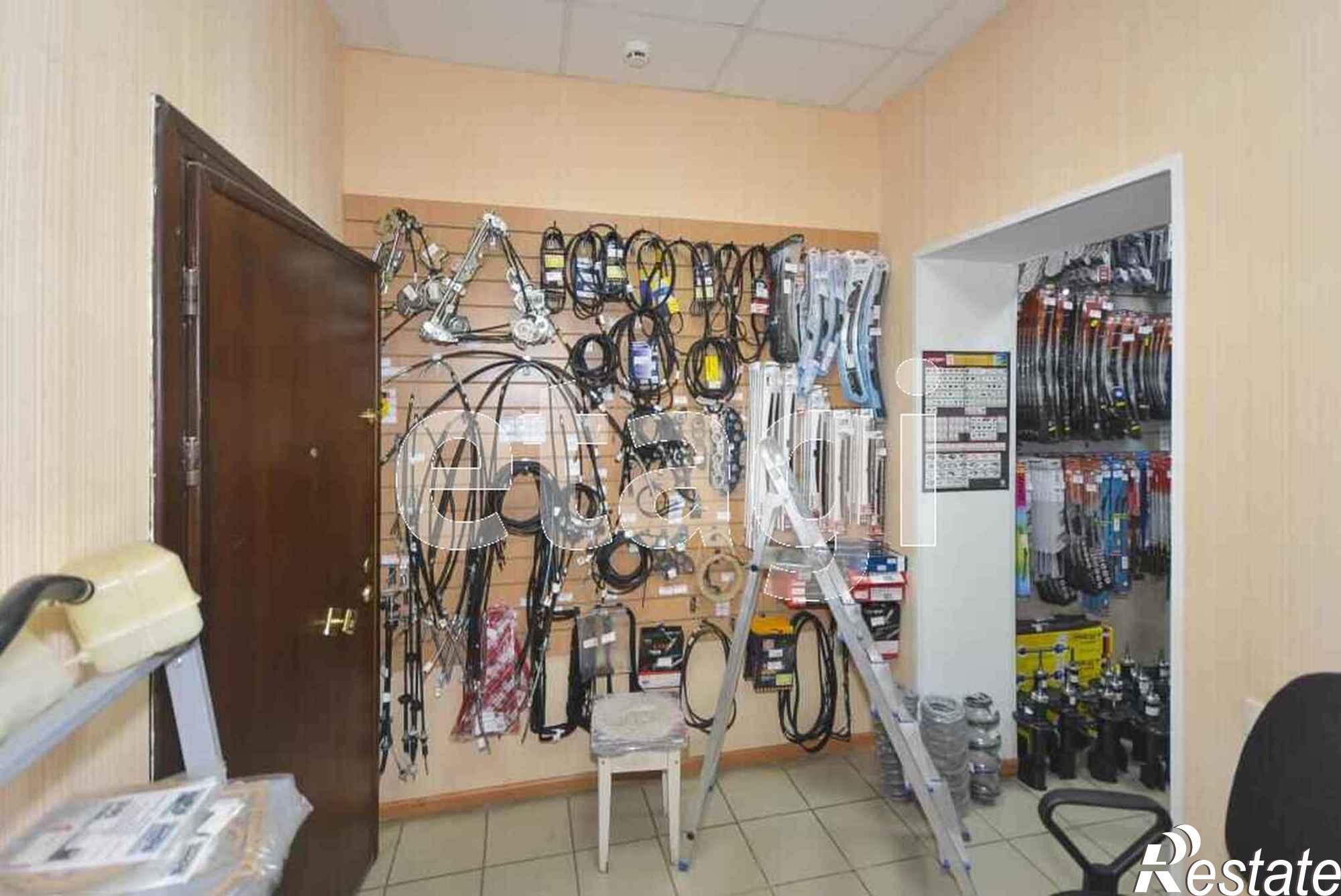 Купить торговое помещение за 26 000 000 рублей на Полевая 14