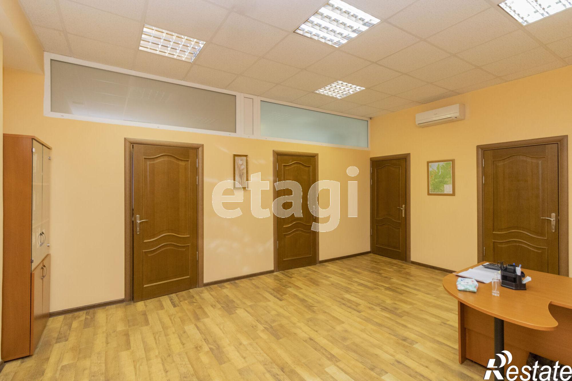 Купить офис, помещение под офис за 20 540 000 рублей на Свердлова 5/2