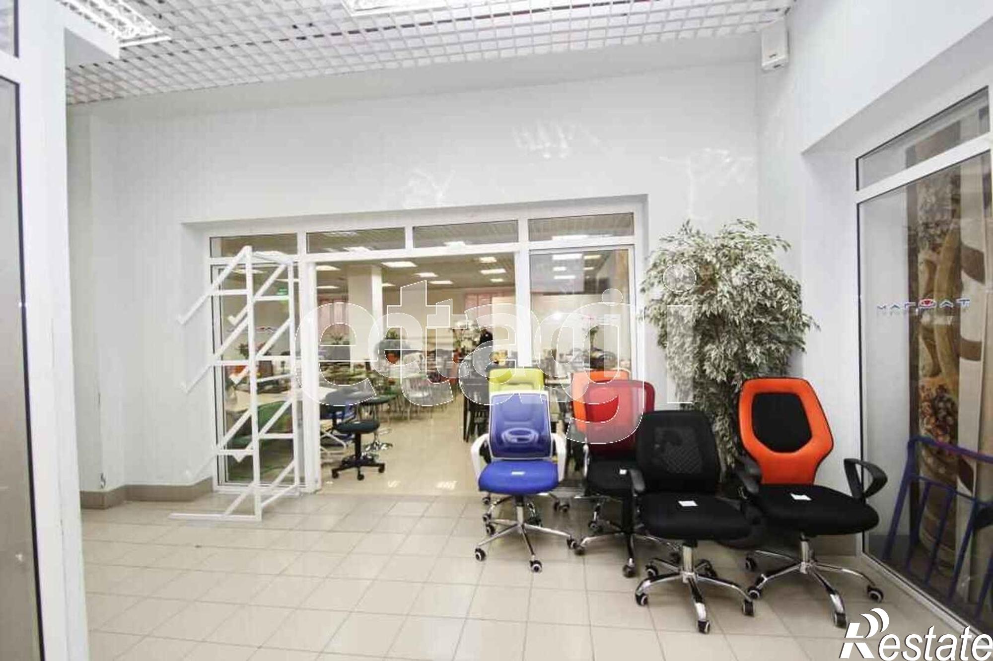 Купить торговое помещение за 6 200 000 рублей на 30 лет Победы 7/5