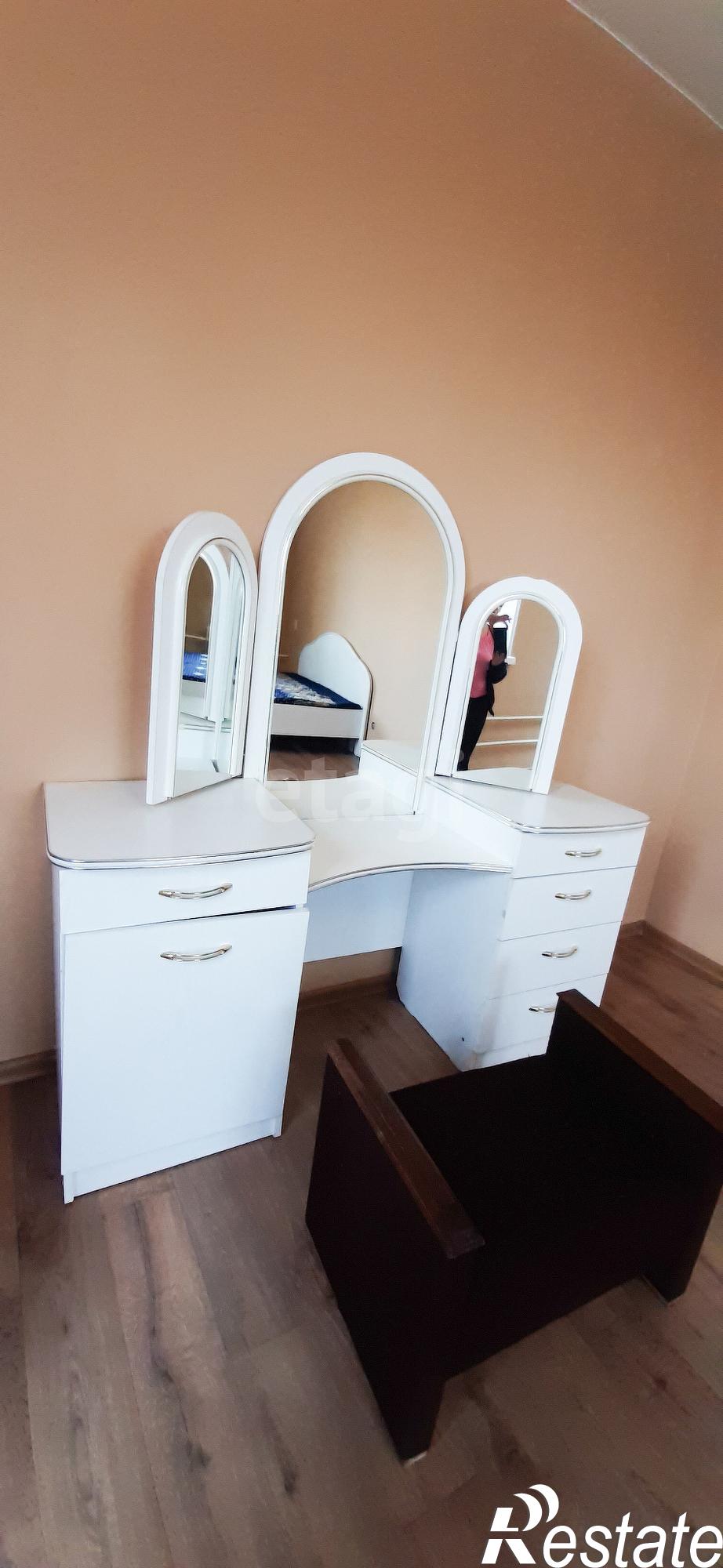 Купить дачу, дом, коттедж за 15 350 000 рублей на Логовая, 20
