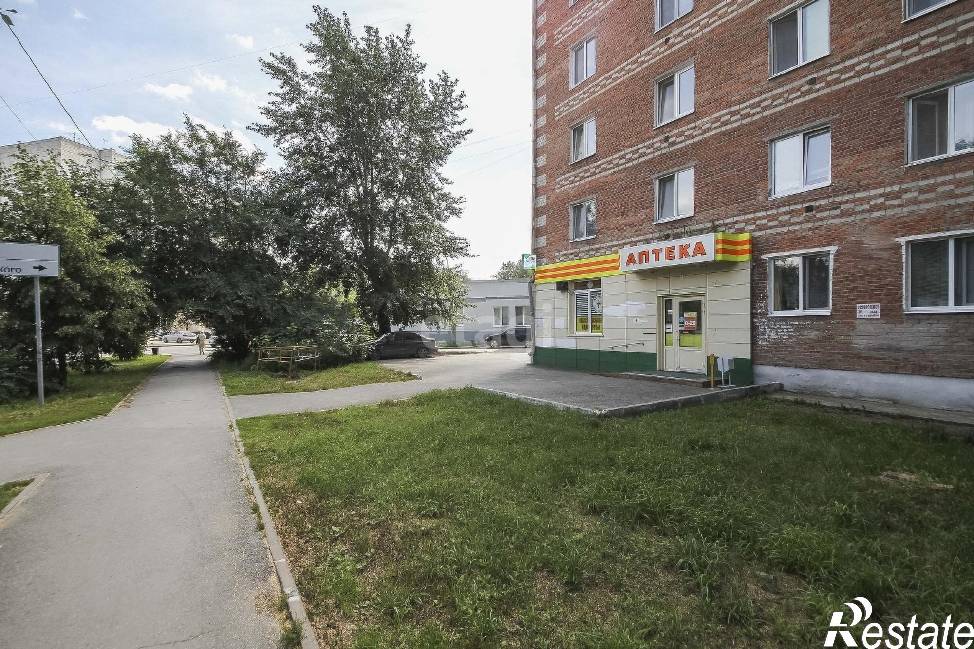 Купить торговое помещение за 17 900 000 рублей на Беляева 19