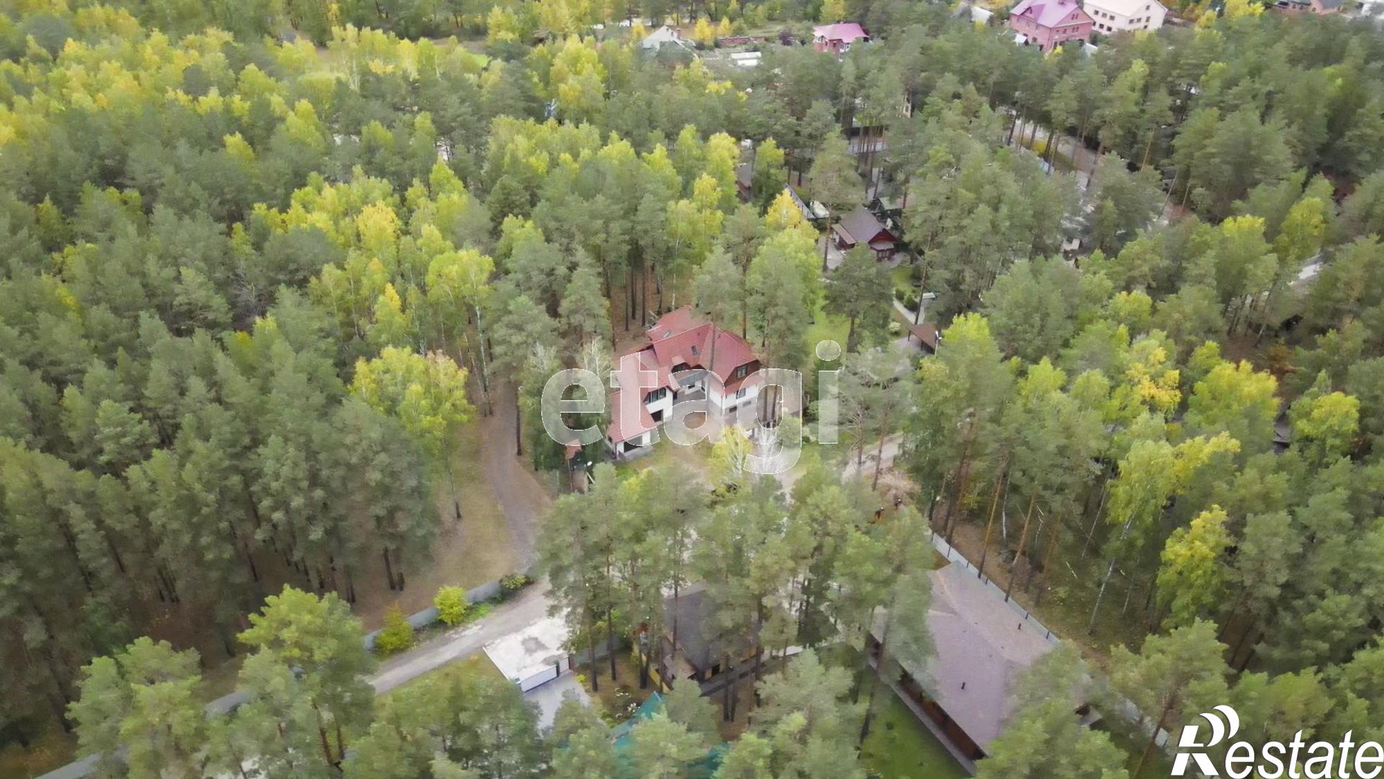 Купить дачу, дом, коттедж за 25 000 000 рублей на Береговая,