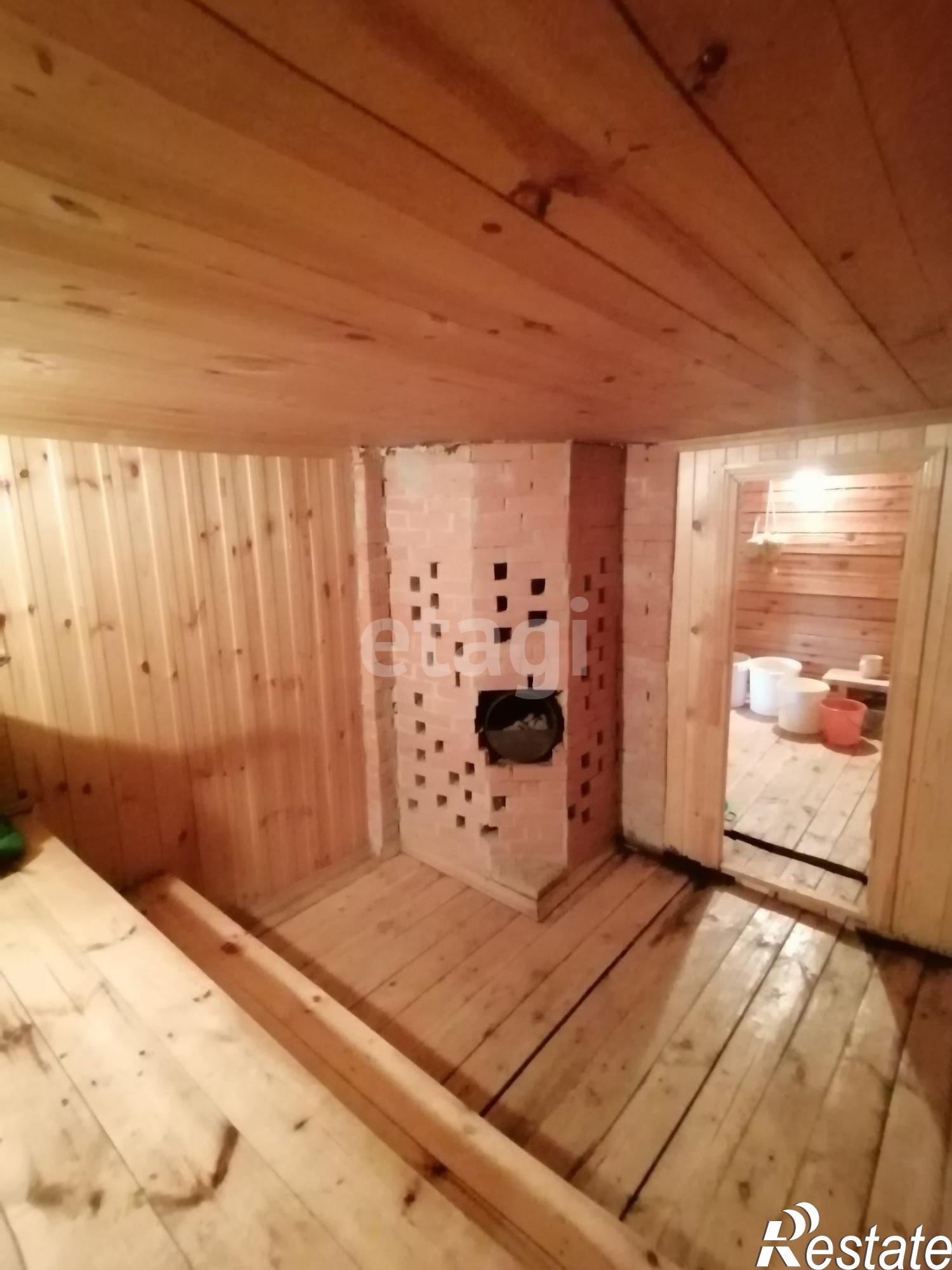 Купить дачу, дом, коттедж за 11 950 000 рублей на Лесная, 1а