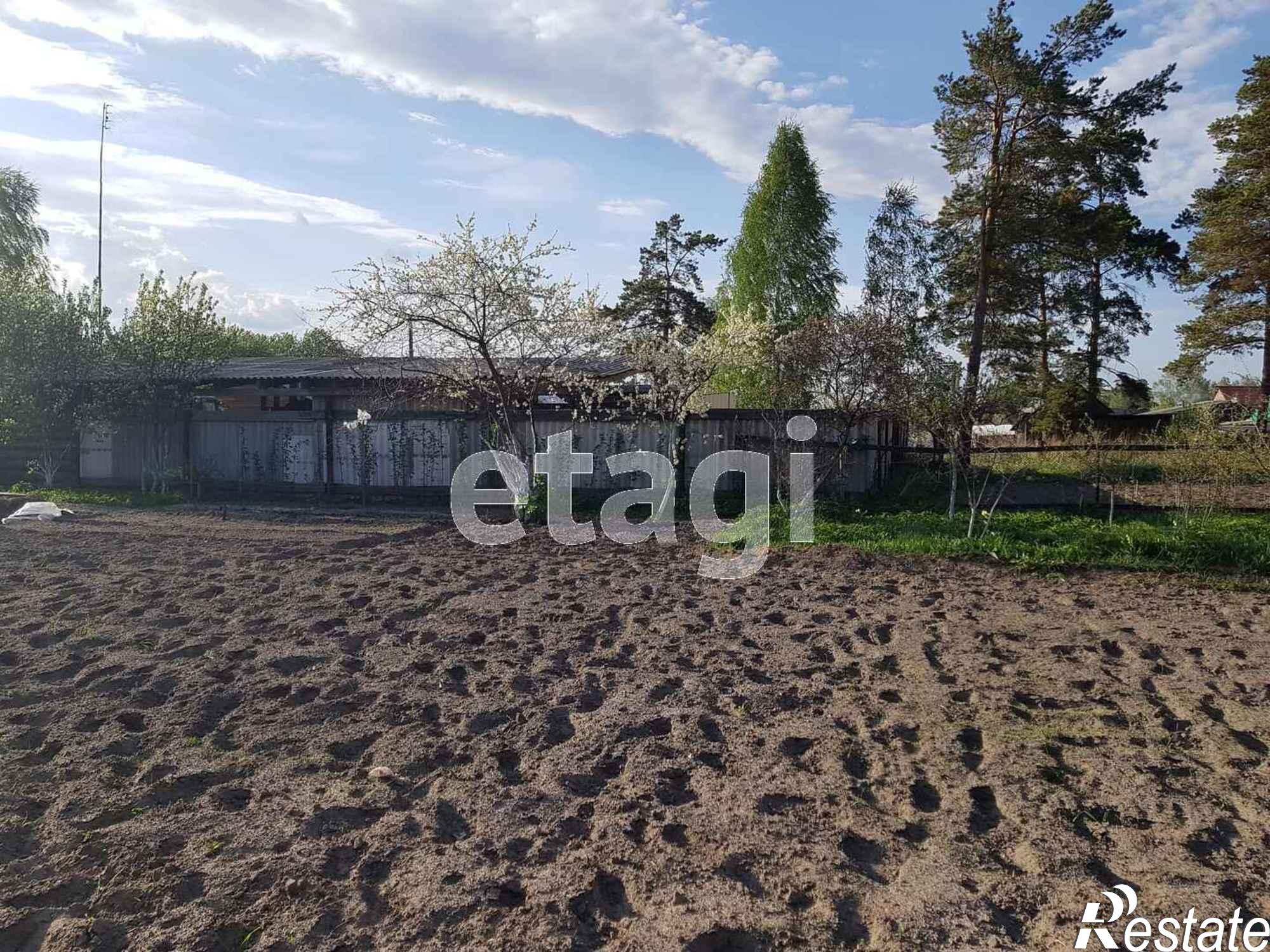 Купить дачу, дом, коттедж за 2 850 000 рублей на Пионерская, 17/2