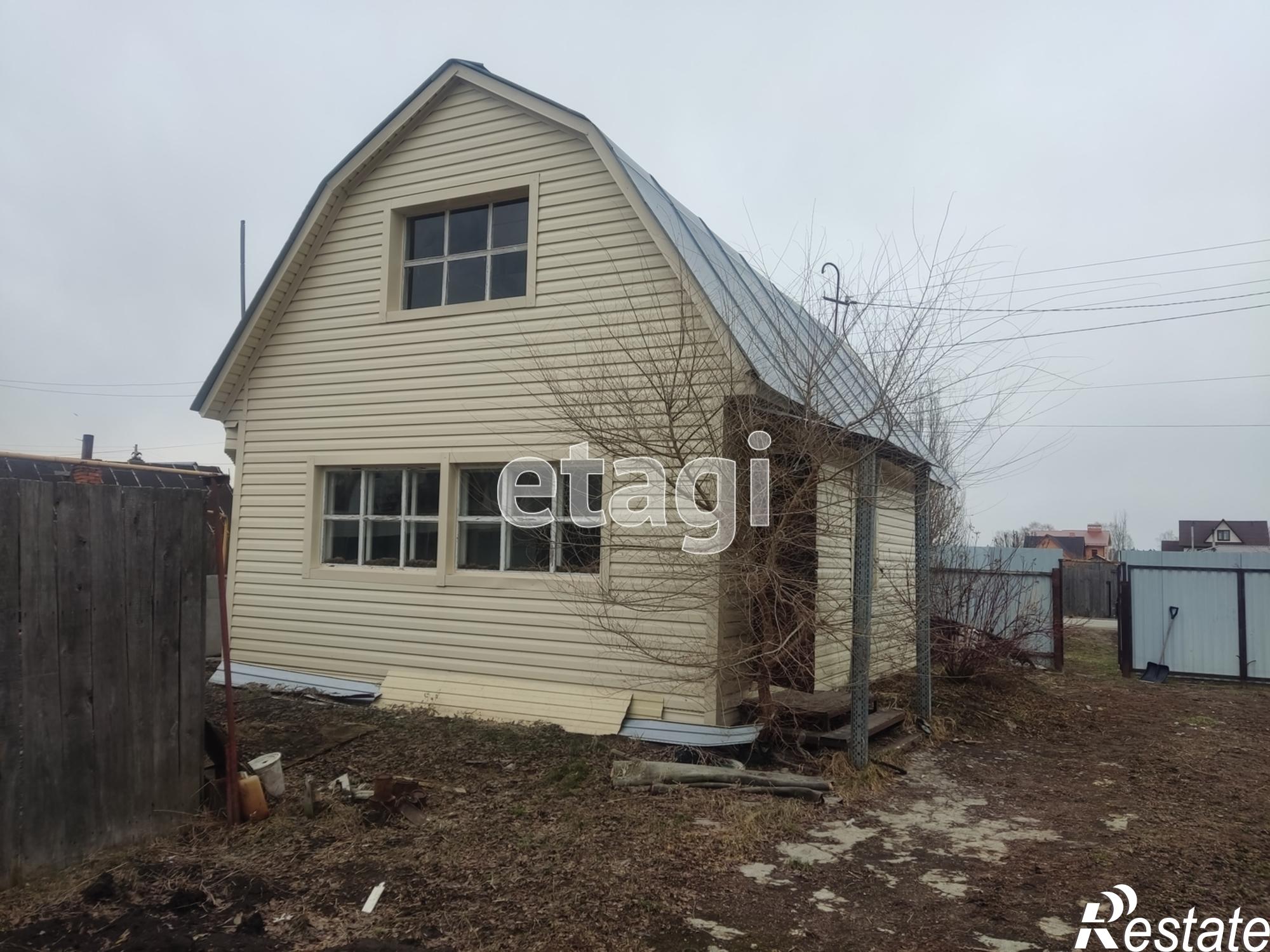 Купить дачу, дом, коттедж за 5 900 000 рублей на Садовая,