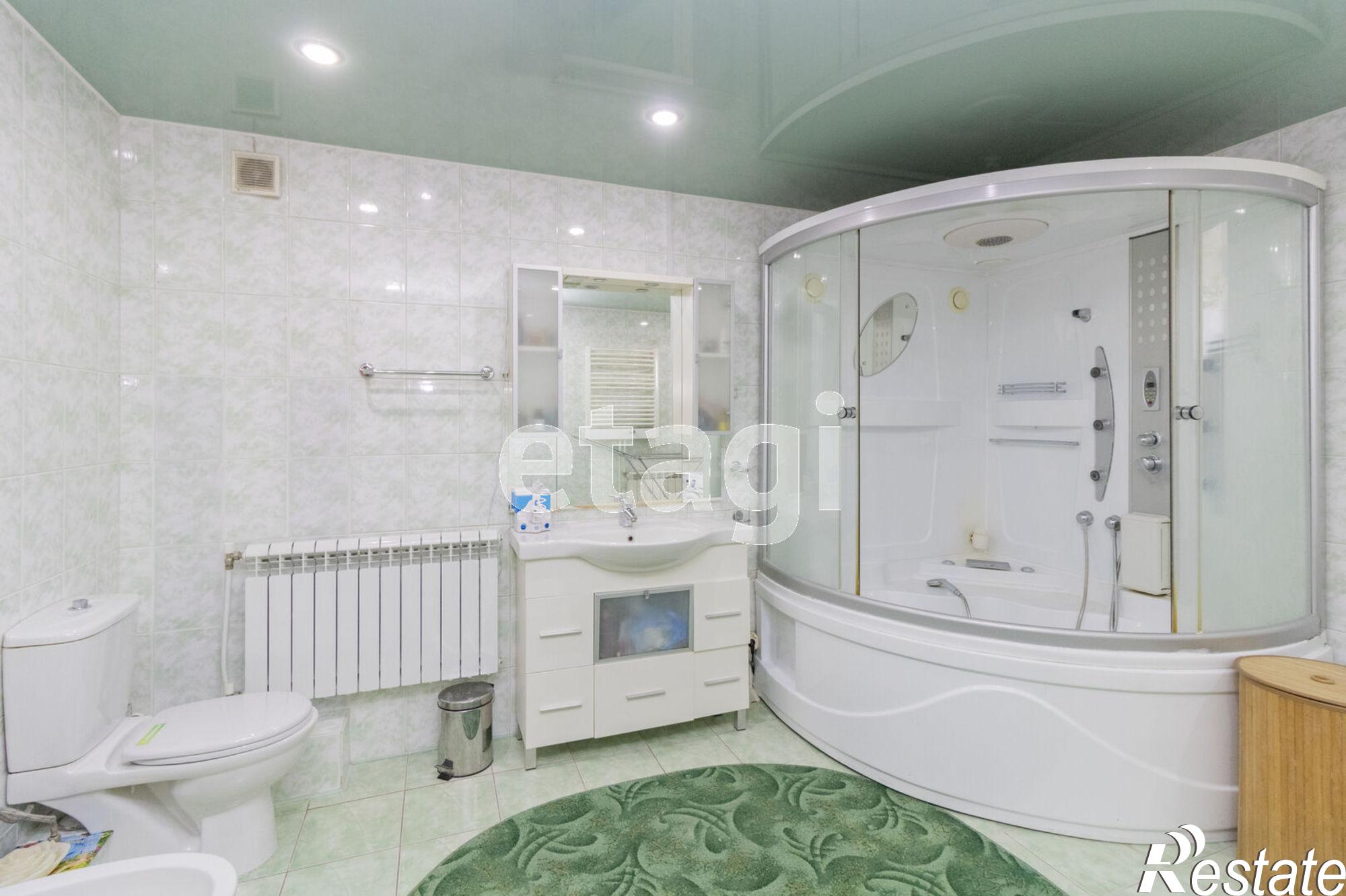 Купить дачу, дом, коттедж за 17 250 000 рублей на Лесная, 2