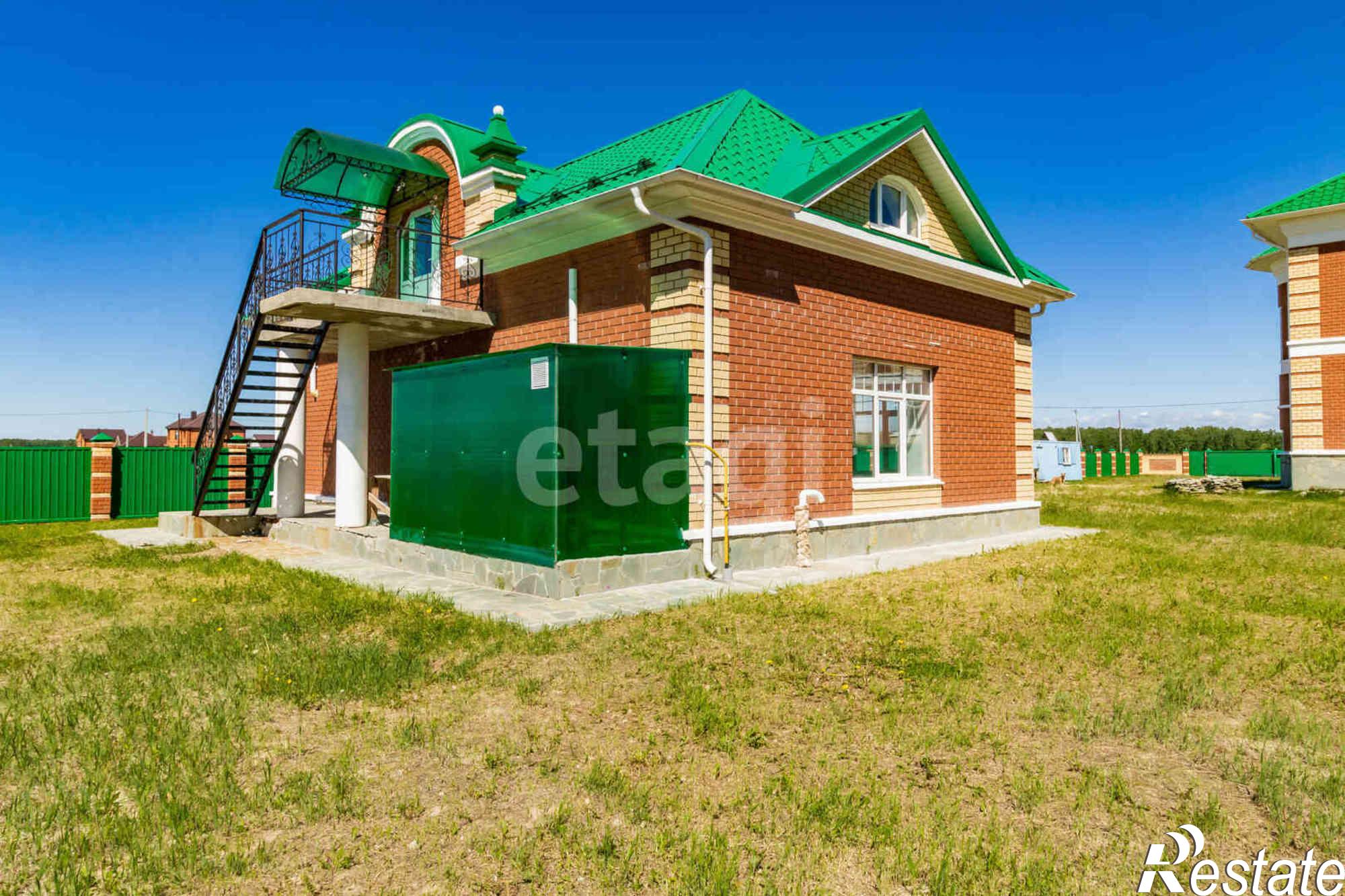 Купить дачу, дом, коттедж за 13 900 000 рублей на Сосновая, 9А