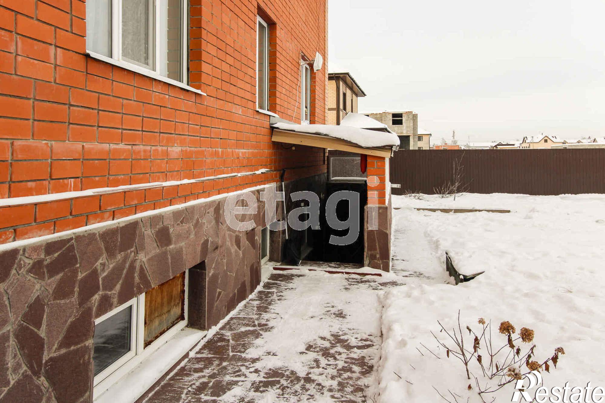 Купить дачу, дом, коттедж за 16 250 000 рублей на Новая, 49