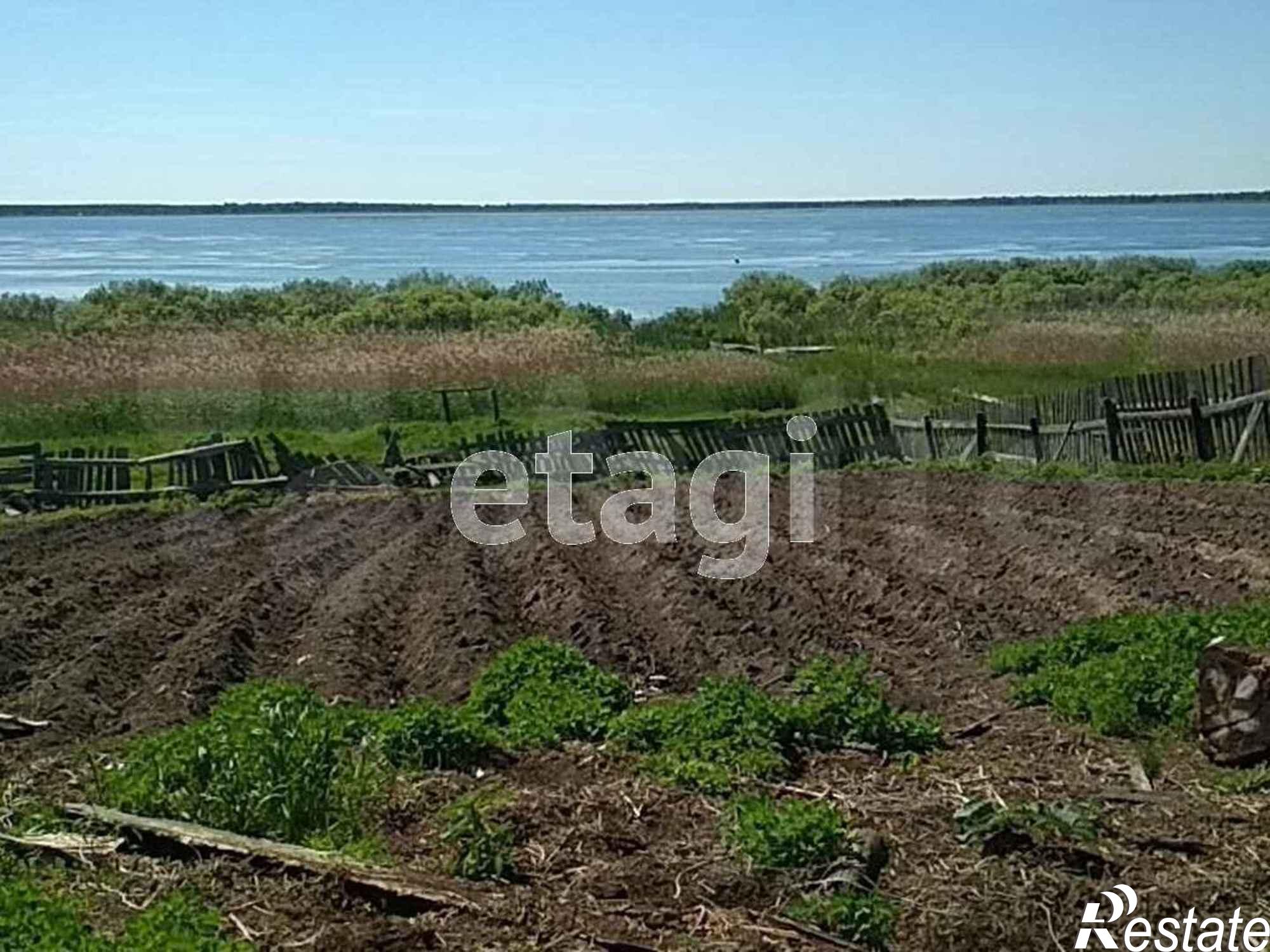 Купить землю, земельный участок за 1 500 000 рублей на Мира,