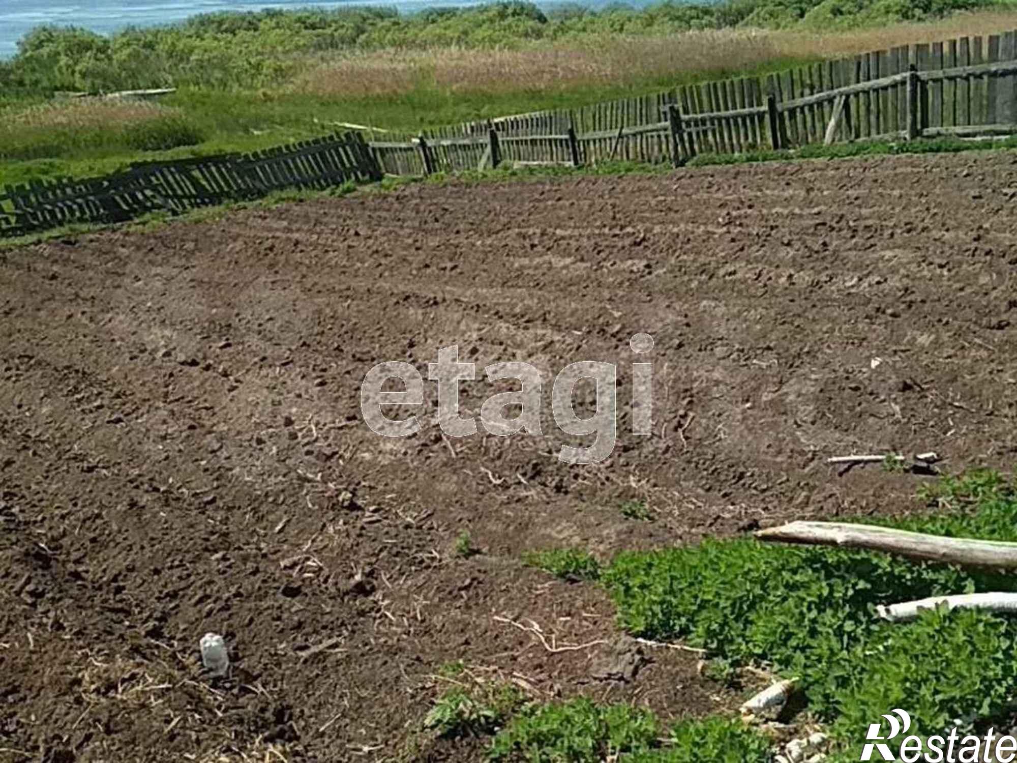 Купить землю, земельный участок за 1 500 000 рублей на Мира,