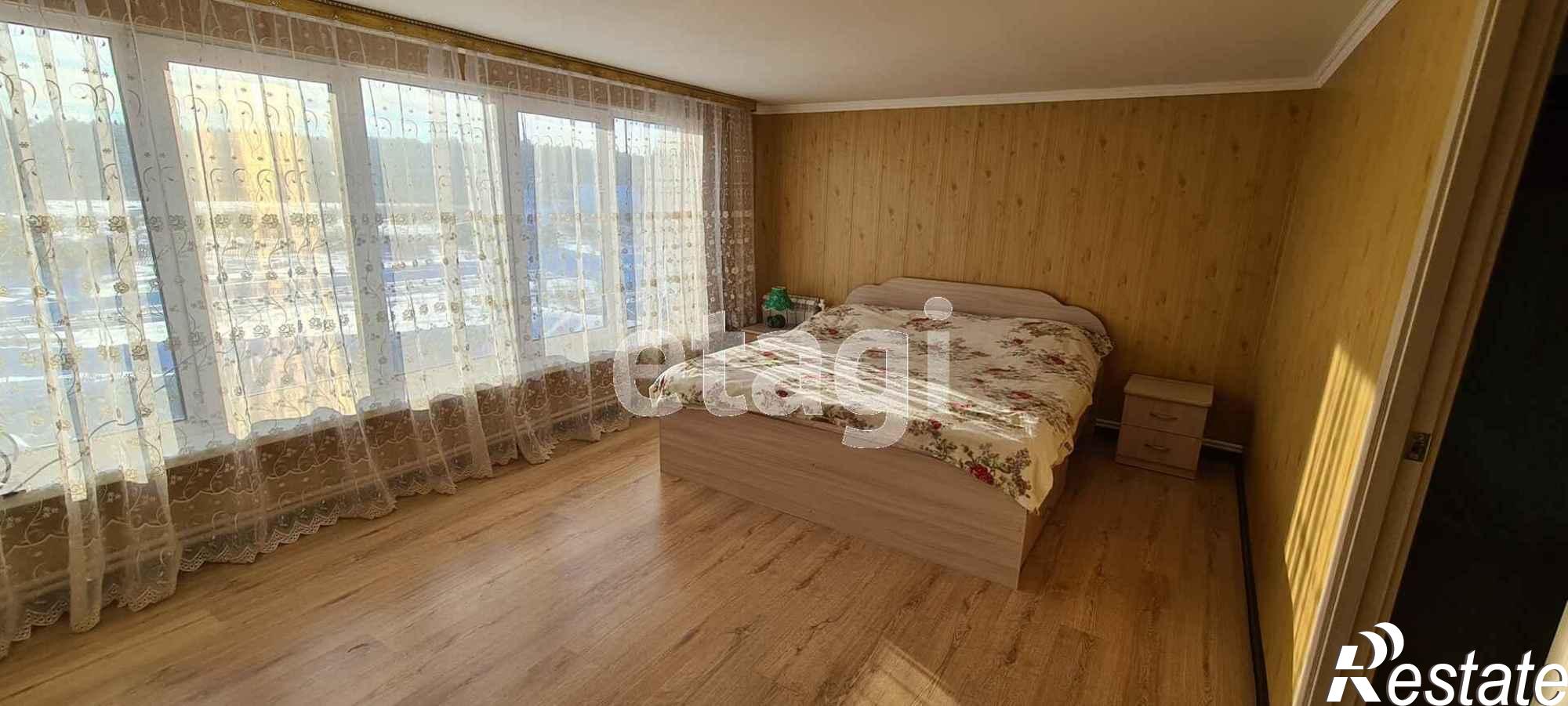 Купить дачу, дом, коттедж за 3 900 000 рублей на Бугры, 3а
