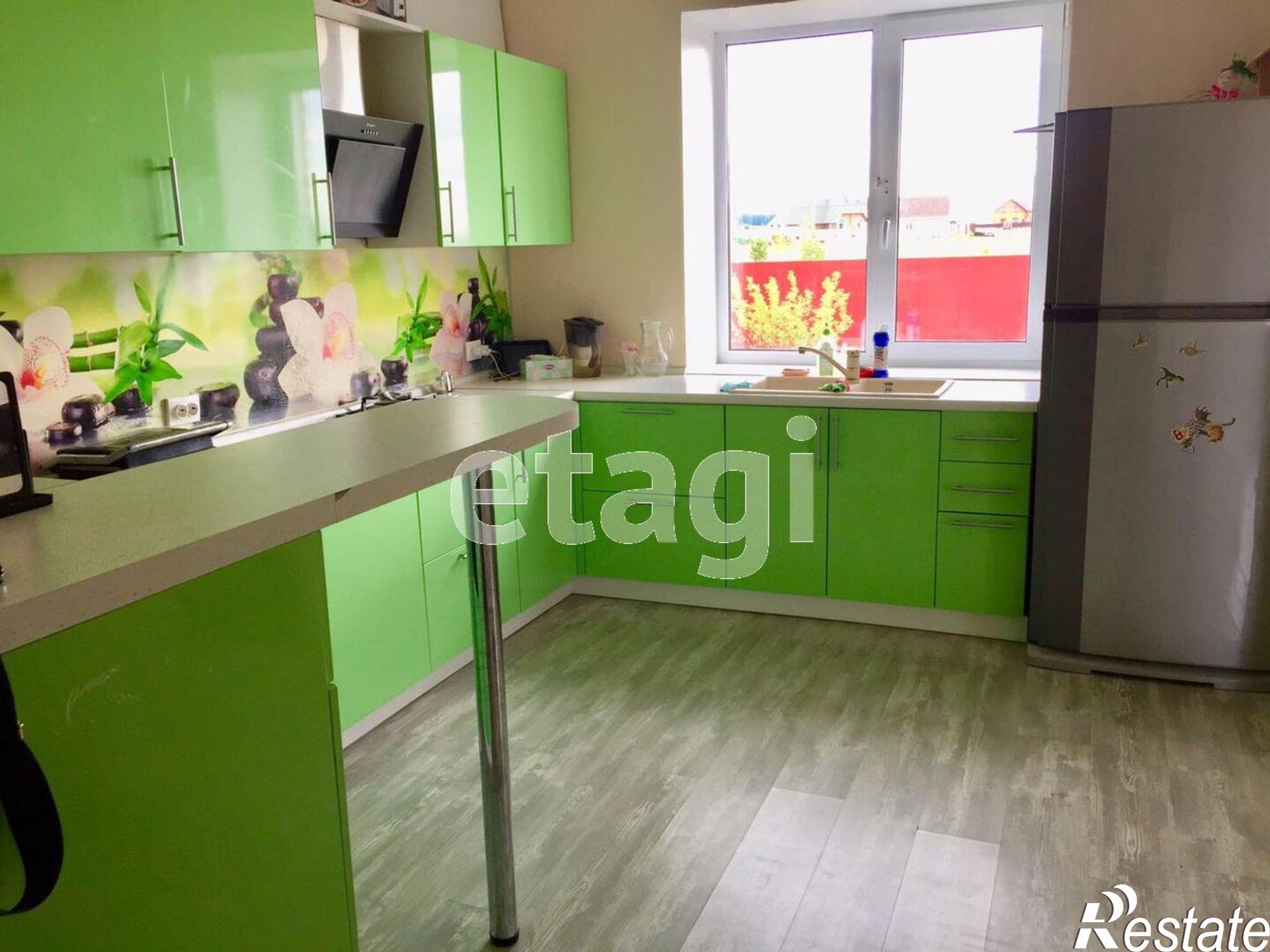Купить дачу, дом, коттедж за 12 500 000 рублей на Плодовое
