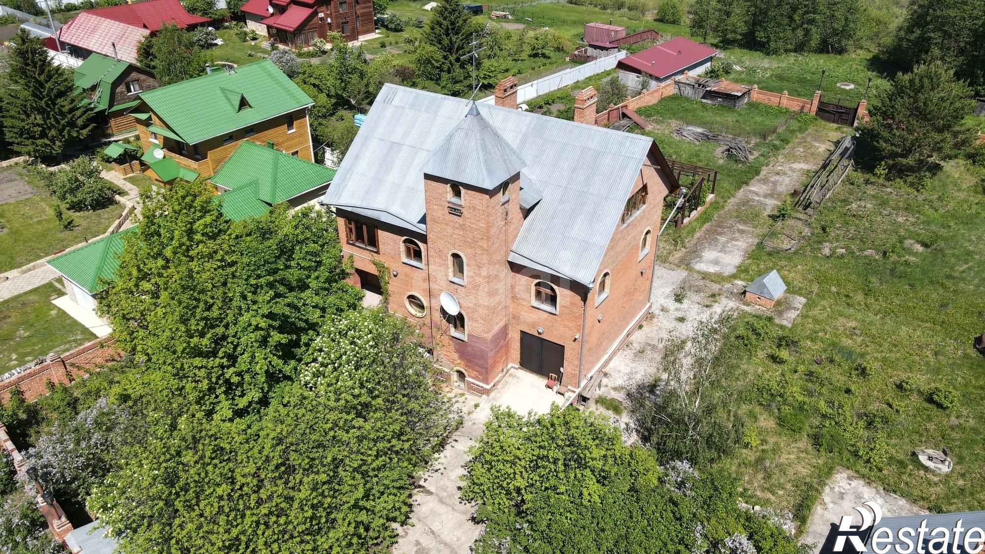 Купить дачу, дом, коттедж за 10 900 000 рублей на Восточная, 21