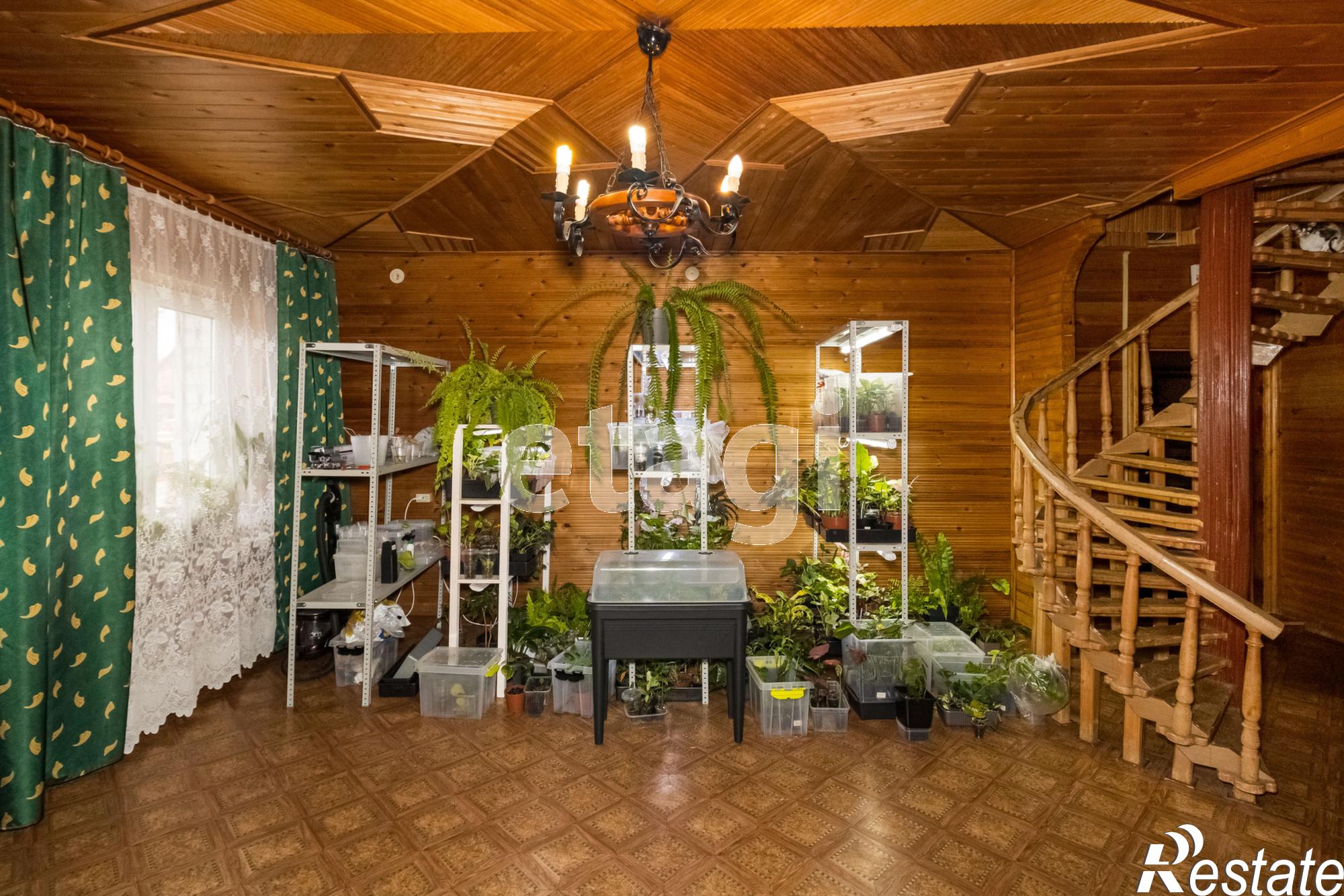 Купить дачу, дом, коттедж за 6 500 000 рублей на Лесной пер., 1