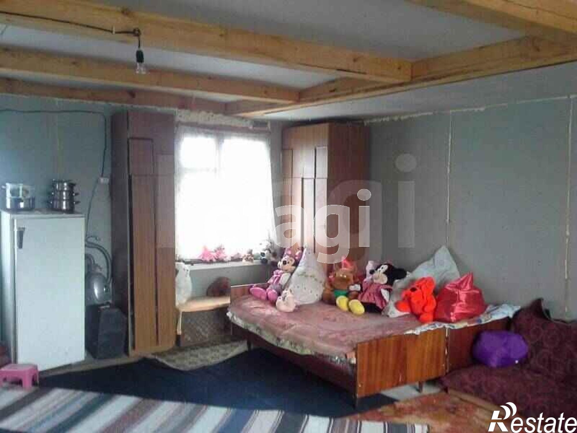 Купить дачу, дом, коттедж за 2 200 000 рублей на Есенина,