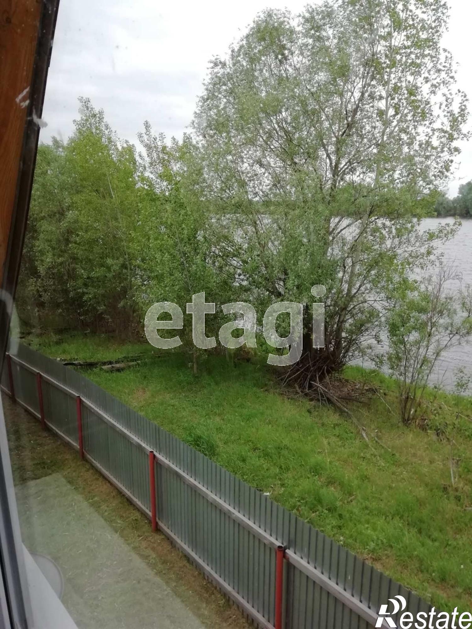 Купить дачу, дом, коттедж за 2 750 000 рублей на Горького,