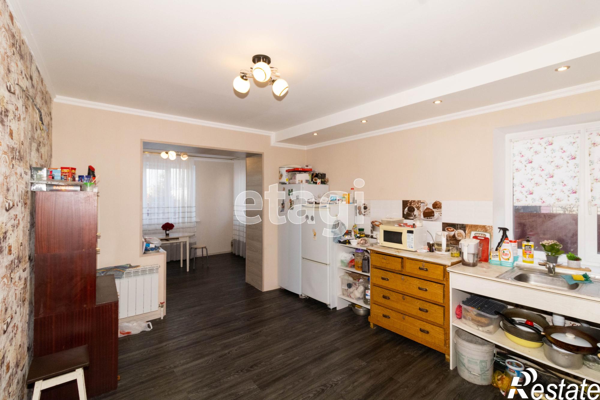 Купить дачу, дом, коттедж за 12 700 000 рублей на Озерный пер, 10