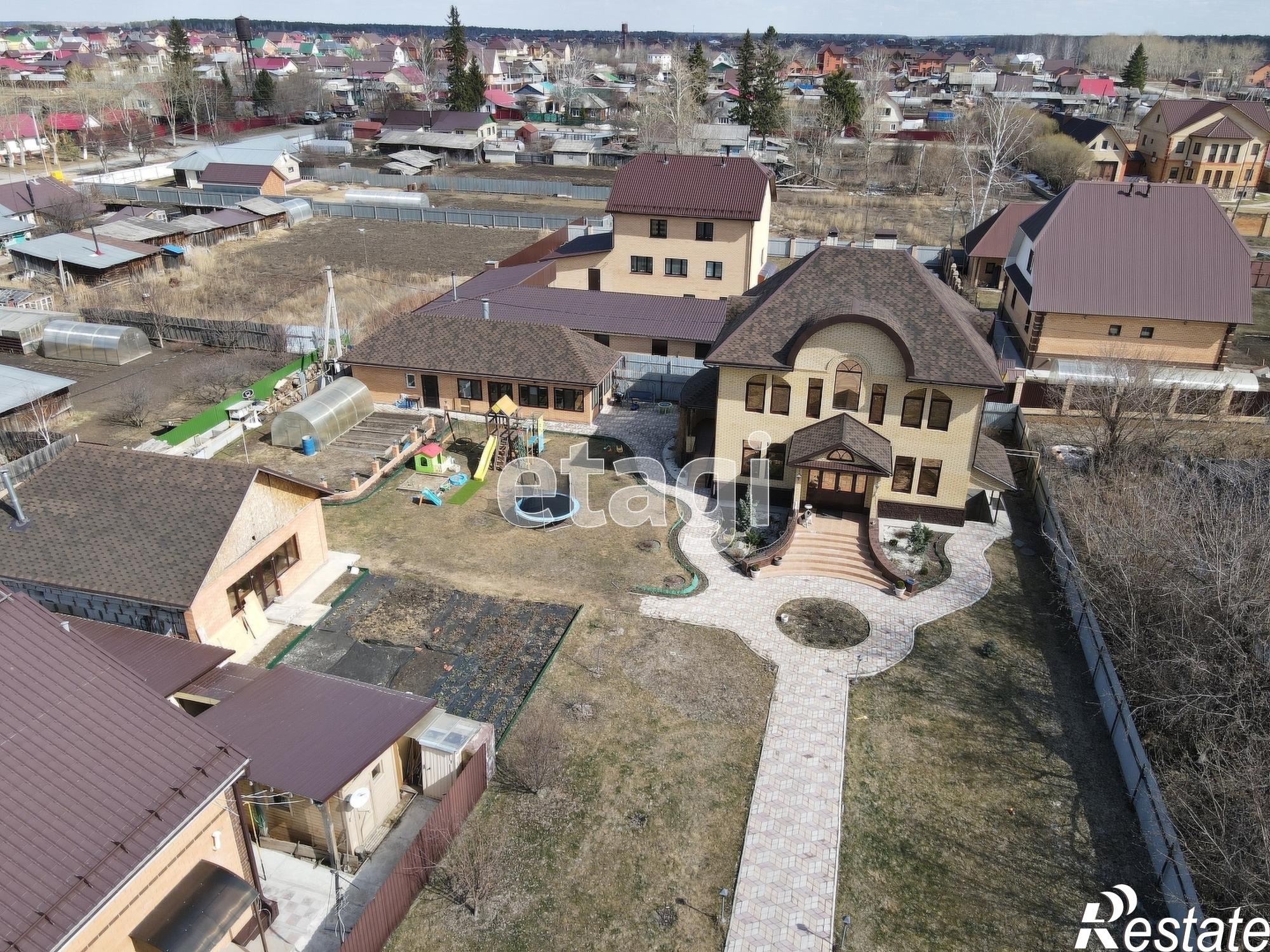 Купить дачу, дом, коттедж за 25 000 000 рублей на Трактовая,