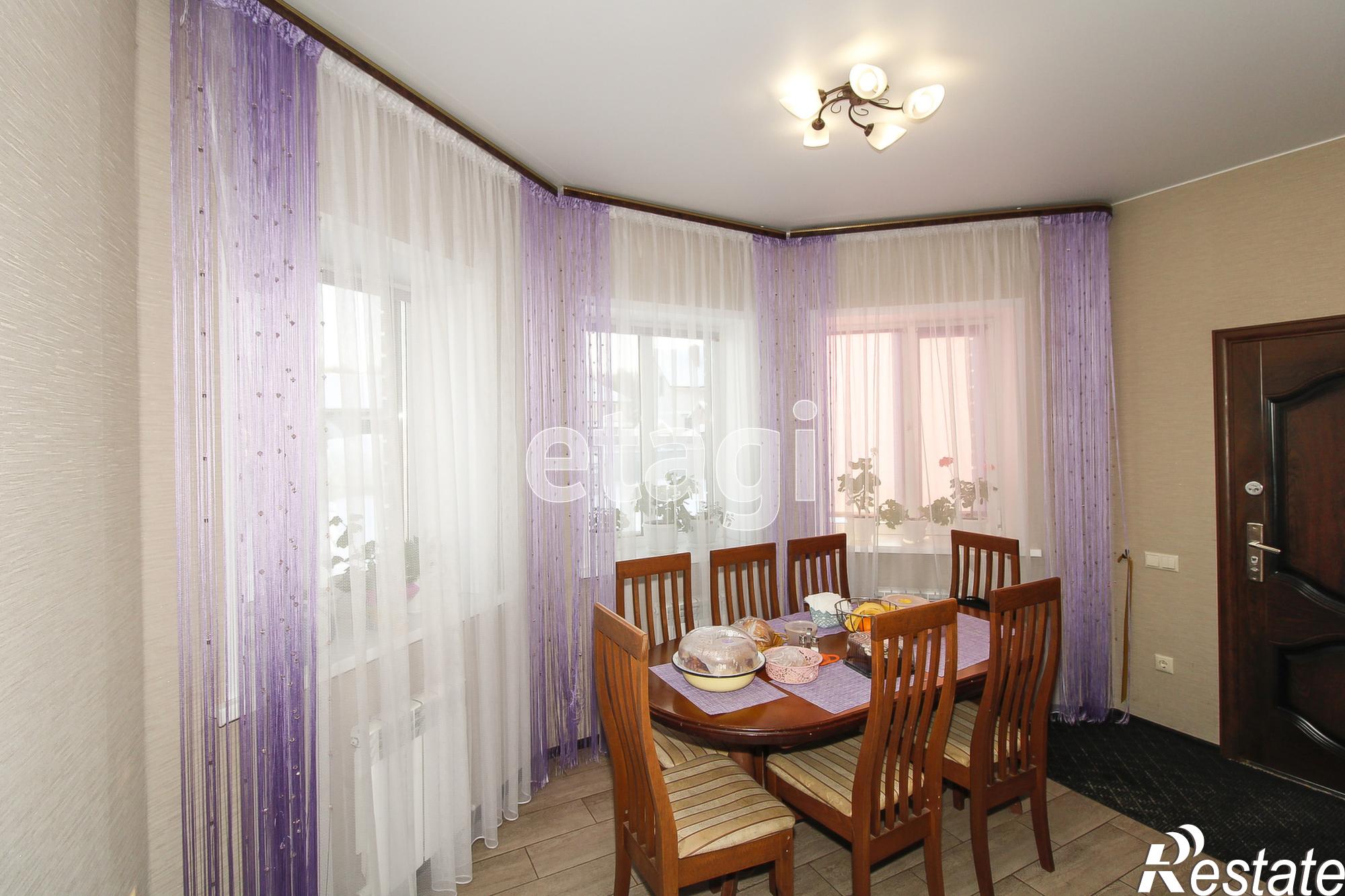 Купить дачу, дом, коттедж за 19 500 000 рублей на Искака Жантасова, 29