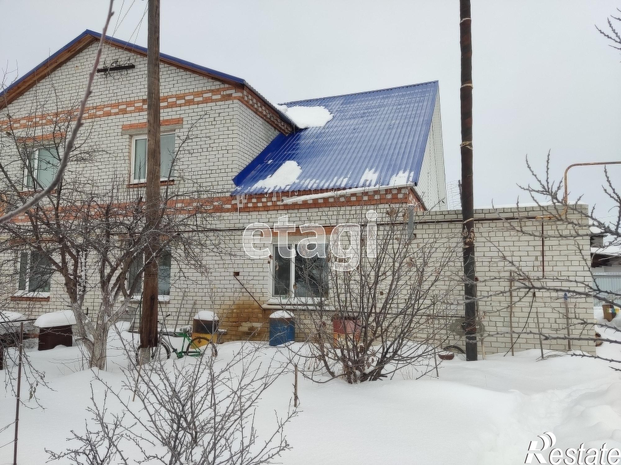 Купить дачу, дом, коттедж за 3 480 000 рублей на Дорожный пер., 2/2