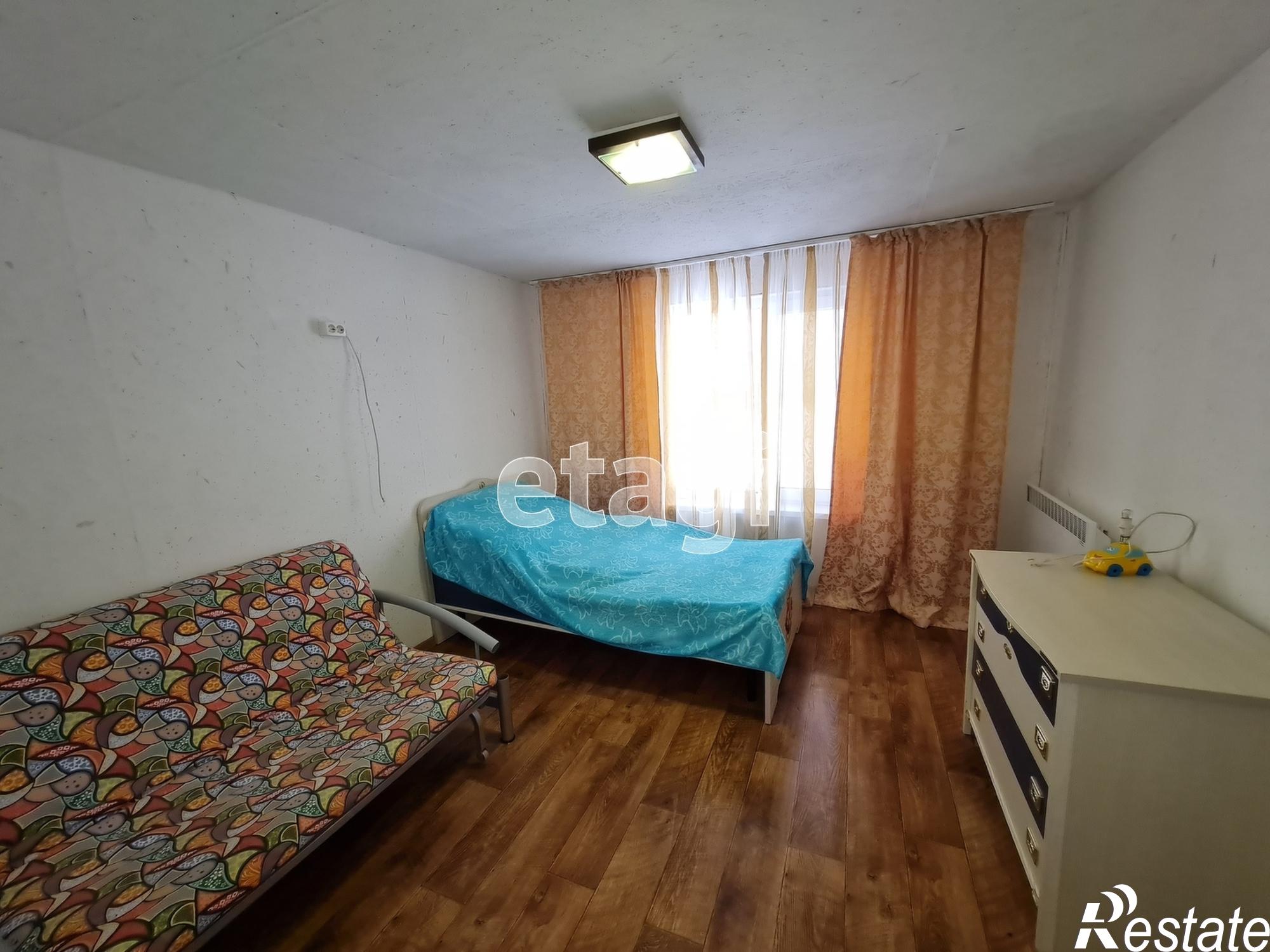 Купить дачу, дом, коттедж за 4 250 000 рублей на Есенина, 16