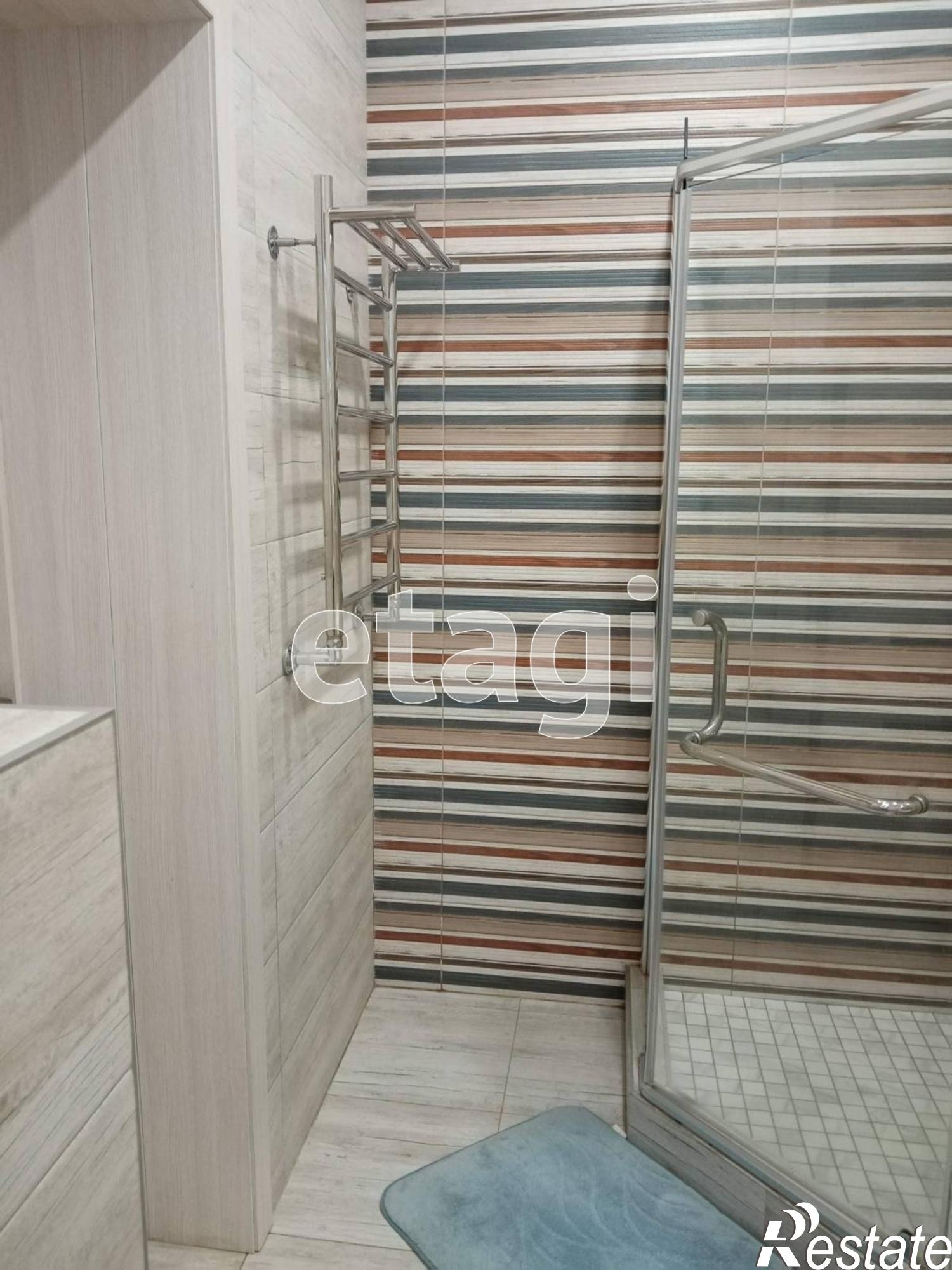 Купить дачу, дом, коттедж за 17 500 000 рублей на Зеленые холмы КП