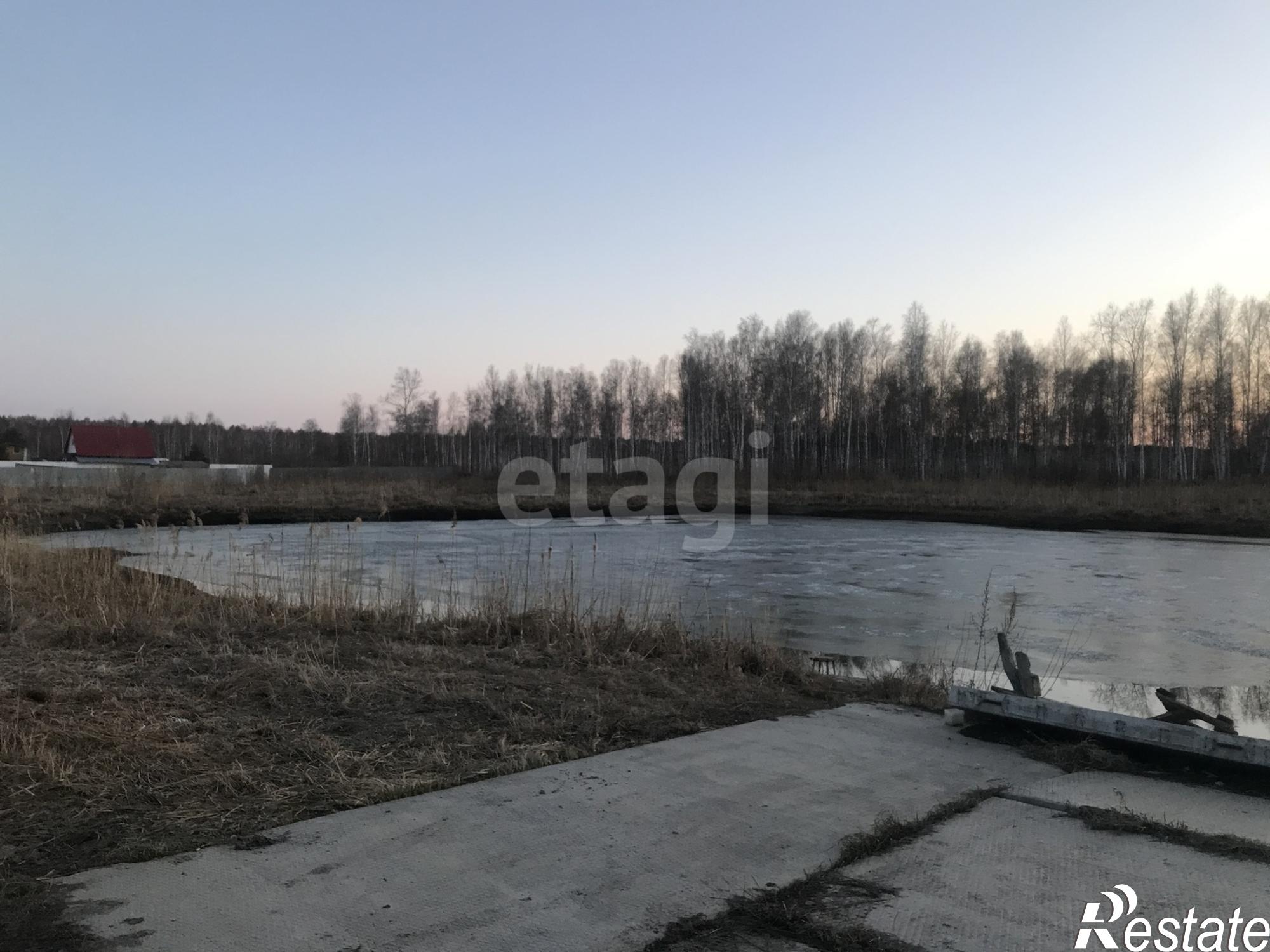 Купить дачу, дом, коттедж за 2 400 000 рублей на 14-я,
