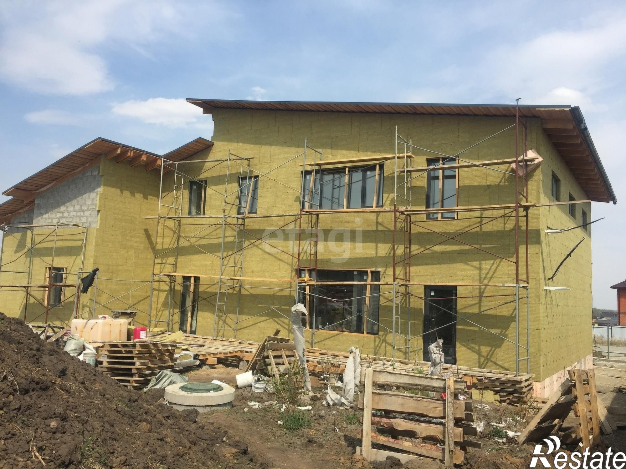 Купить дачу, дом, коттедж за 25 000 000 рублей на Звездная,