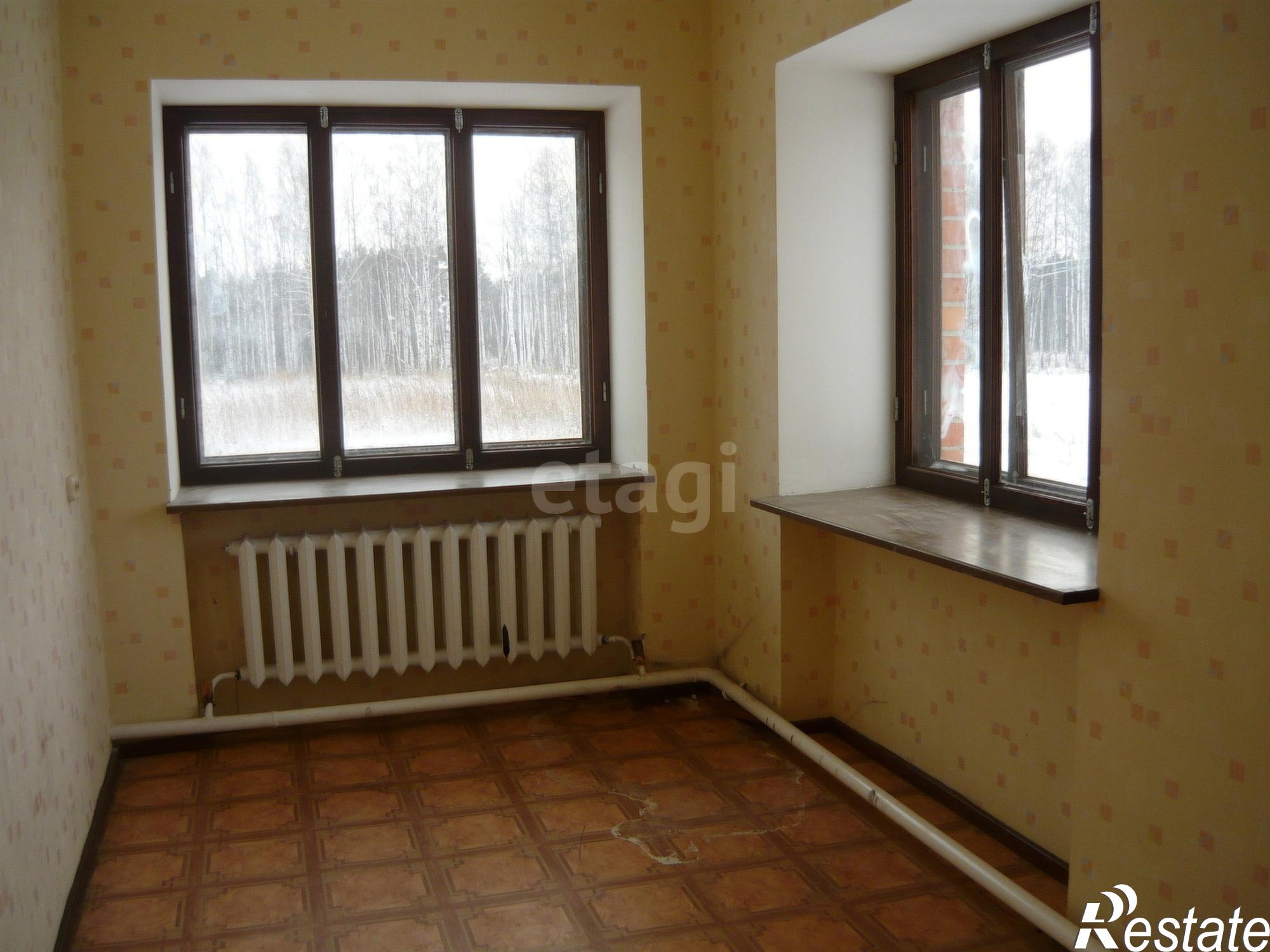 Купить дачу, дом, коттедж за 4 500 000 рублей на Нижневартовская, 1