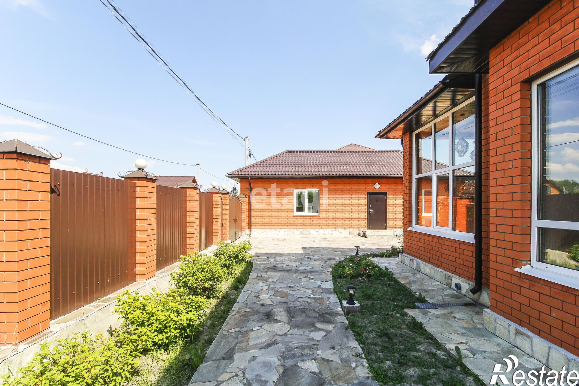 Купить дачу, дом, коттедж за 25 000 000 рублей на Изобильная,  17/5