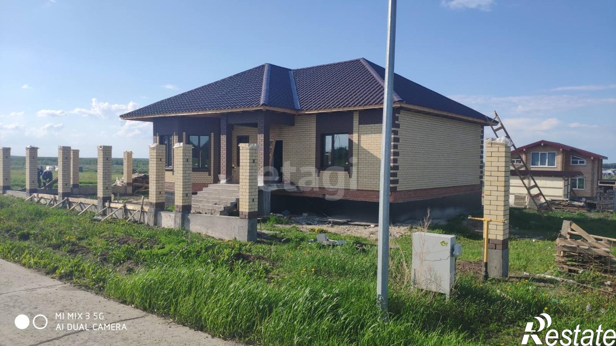 Купить дачу, дом, коттедж за 10 985 000 рублей на Зеленые холмы КП