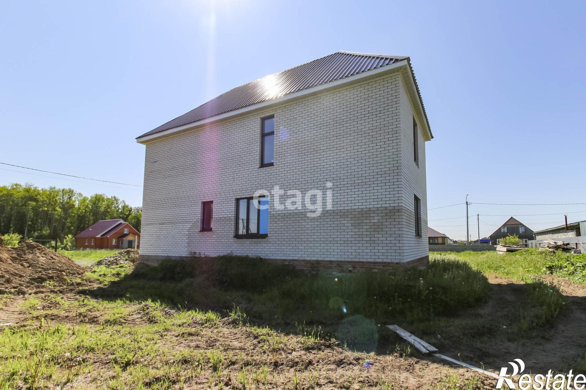 Купить дачу, дом, коттедж за 7 000 000 рублей на Есенина, 35А