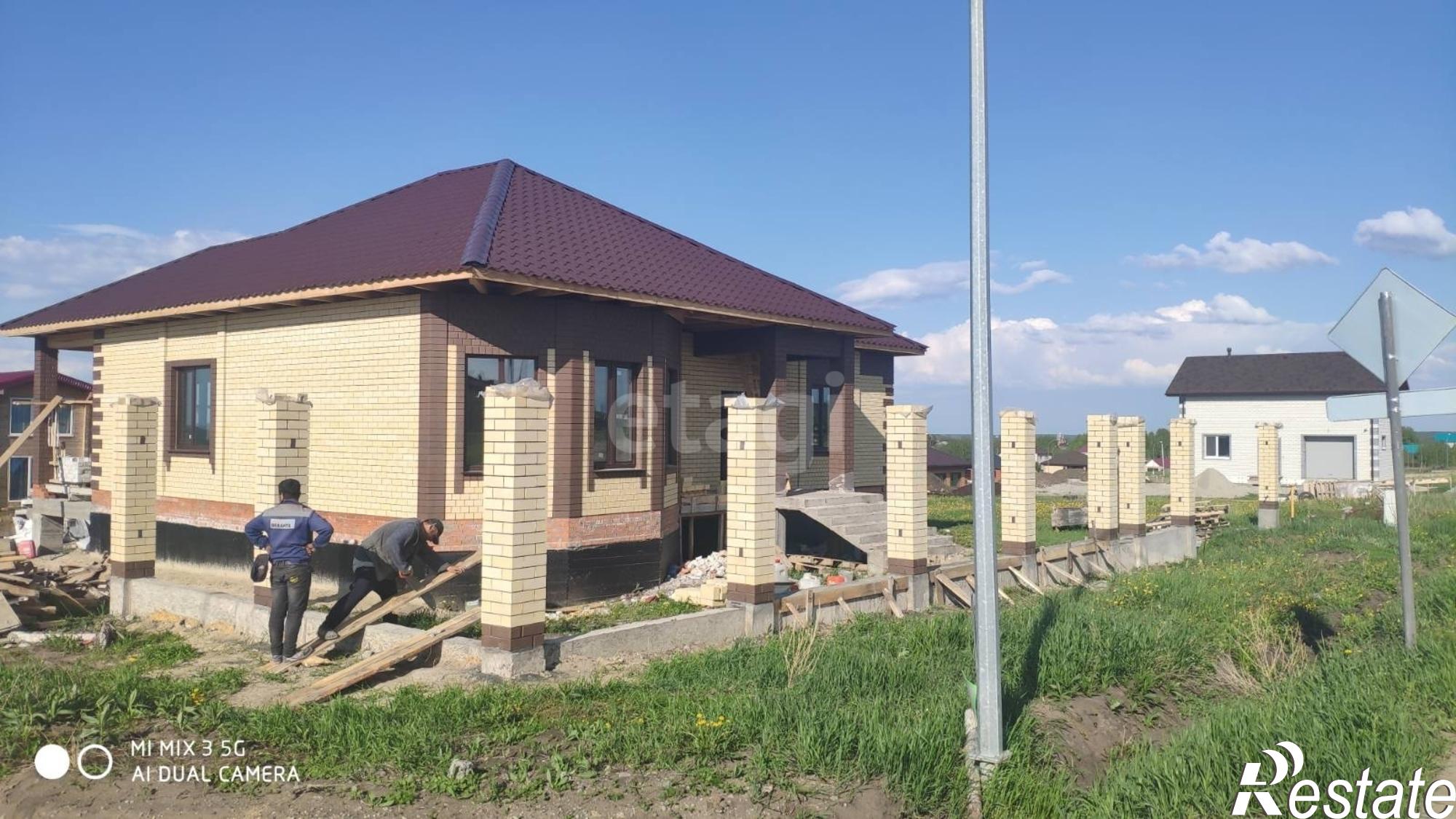 Купить дачу, дом, коттедж за 10 985 000 рублей на Зеленые холмы КП
