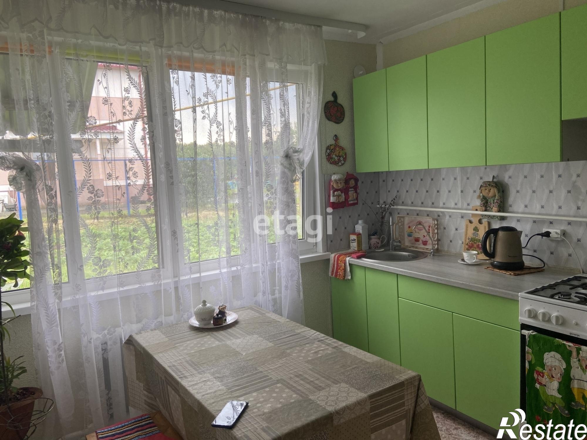 Купить дачу, дом, коттедж за 3 990 000 рублей на Фестивальная, 9