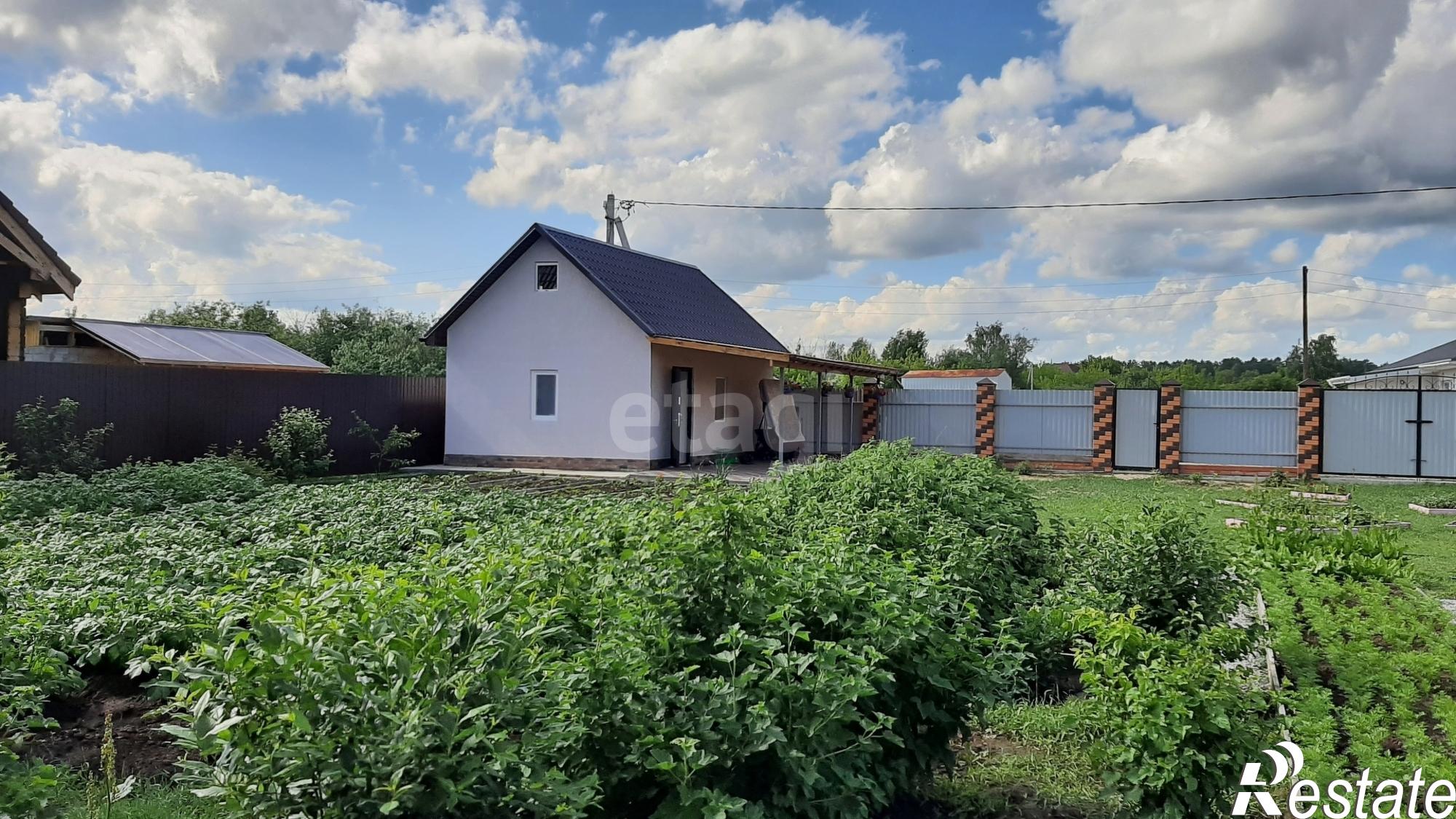 Купить дачу, дом, коттедж за 4 500 000 рублей на Заречная,