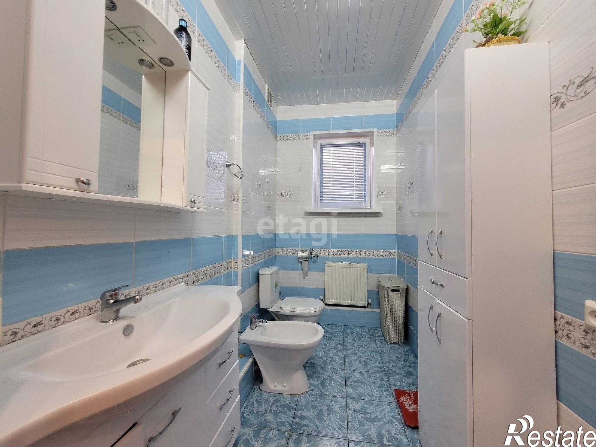 Купить дачу, дом, коттедж за 11 000 000 рублей на Горького, 55-2