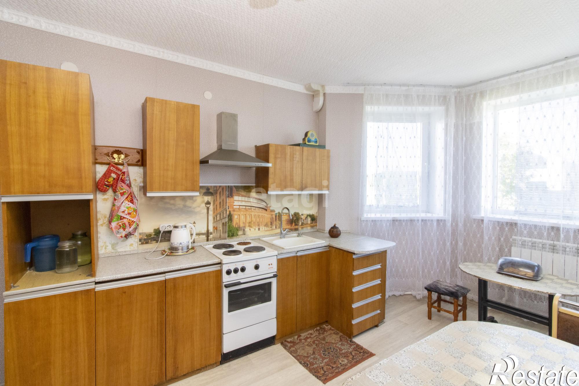 Купить дачу, дом, коттедж за 8 800 000 рублей на Радужная, 25