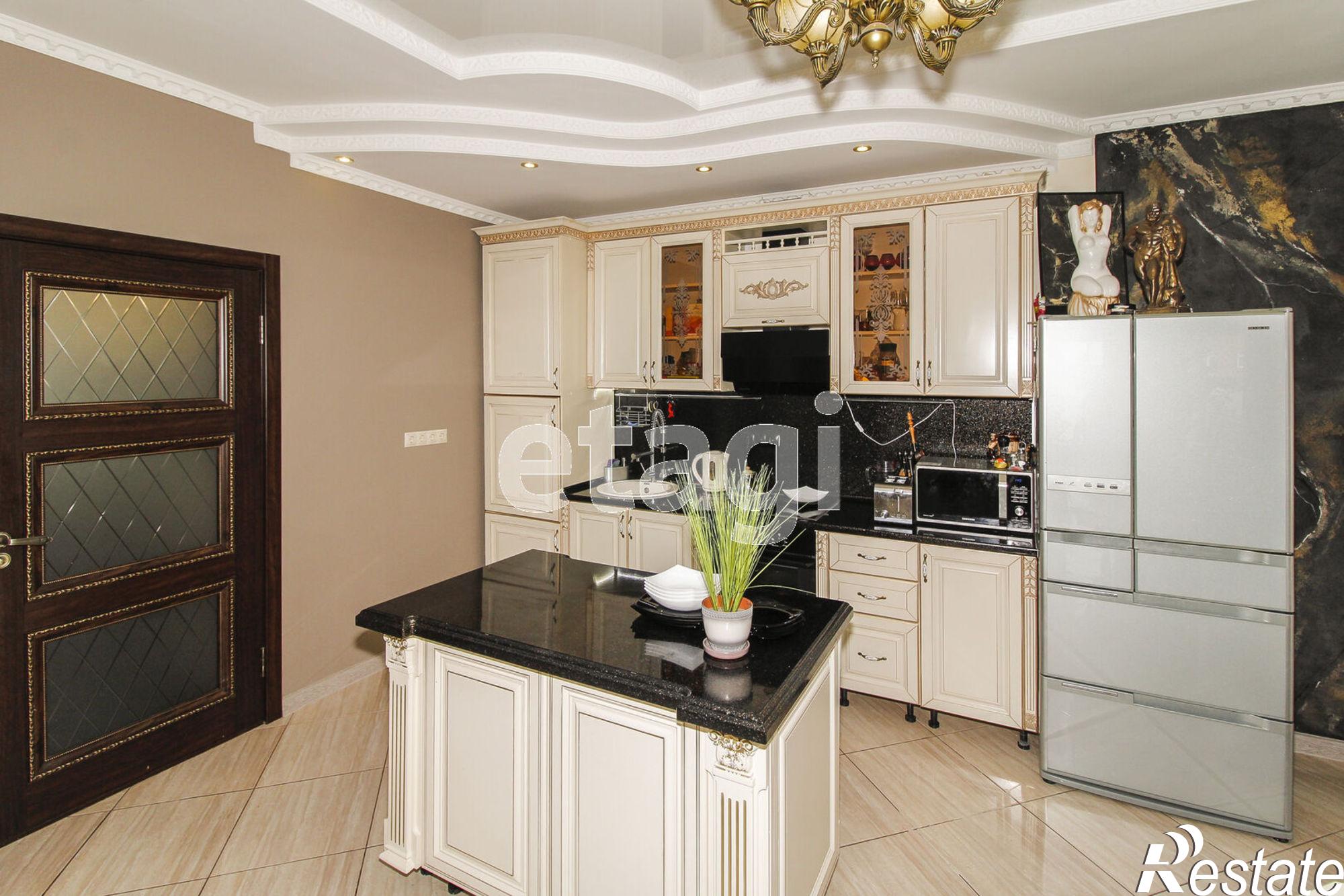 Купить дачу, дом, коттедж за 22 500 000 рублей на Кооперативная,