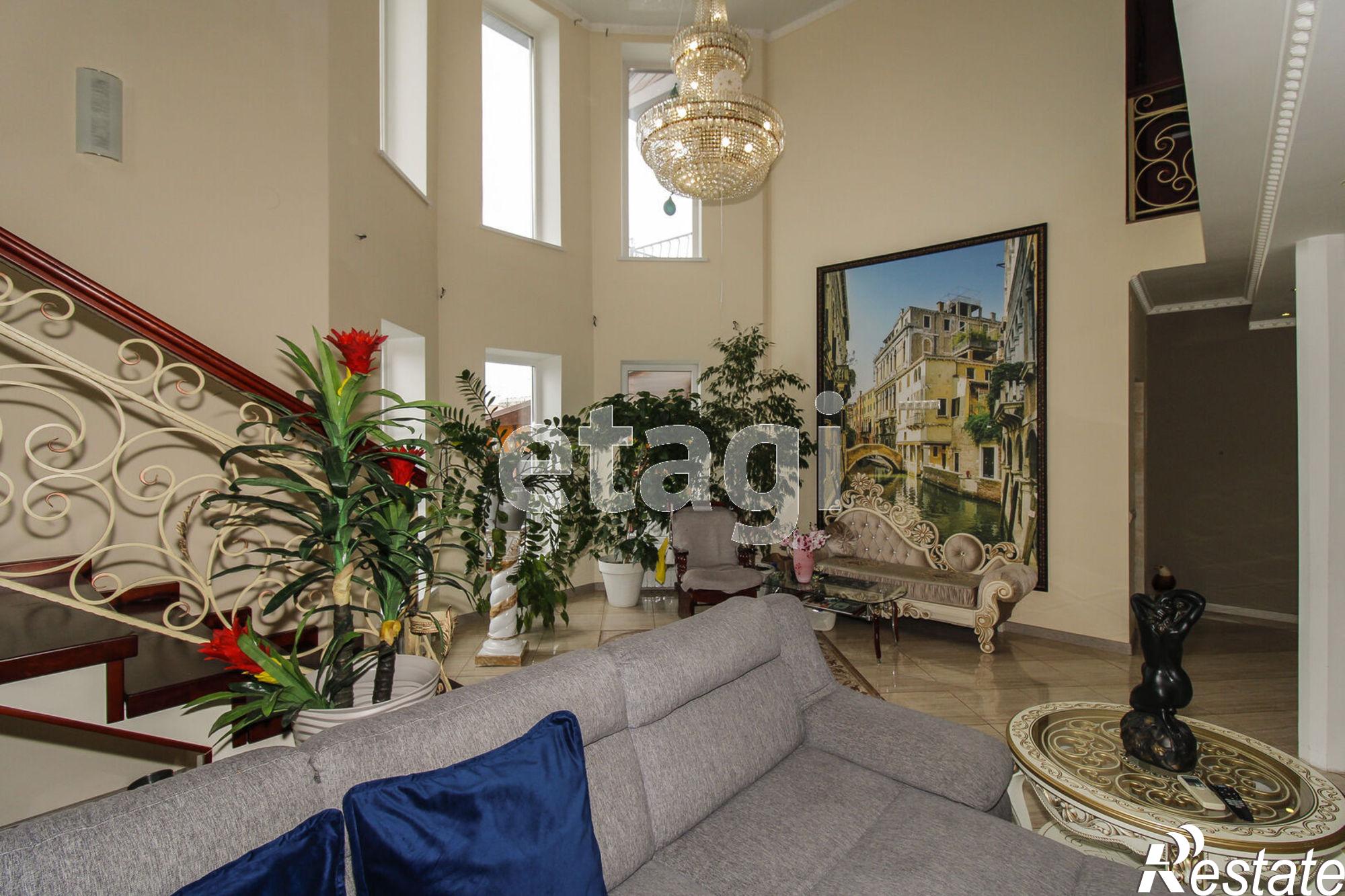 Купить дачу, дом, коттедж за 22 500 000 рублей на Кооперативная,