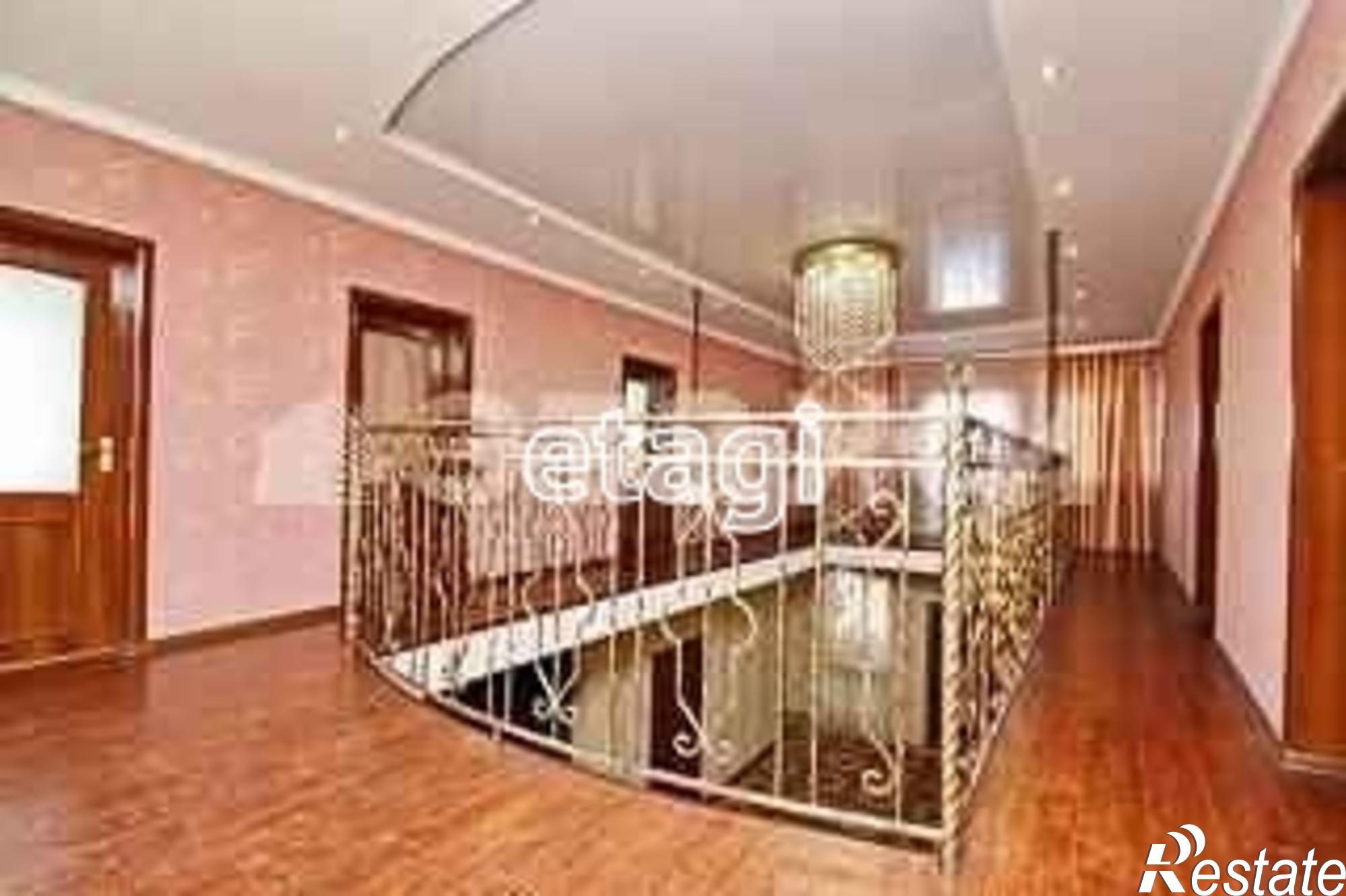 Купить дачу, дом, коттедж за 15 000 000 рублей на Революции,