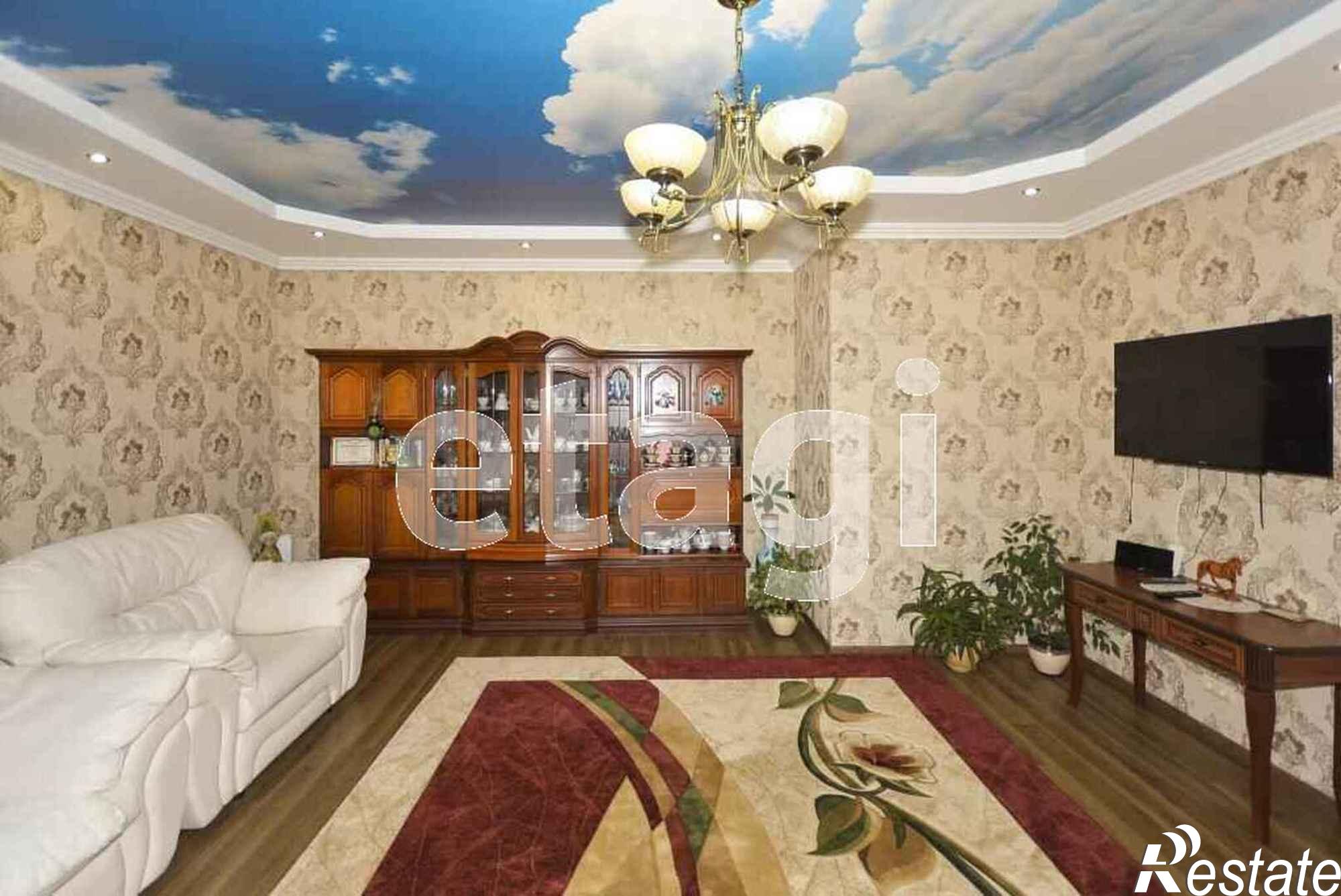 Купить дачу, дом, коттедж за 25 000 000 рублей на Гостевая,