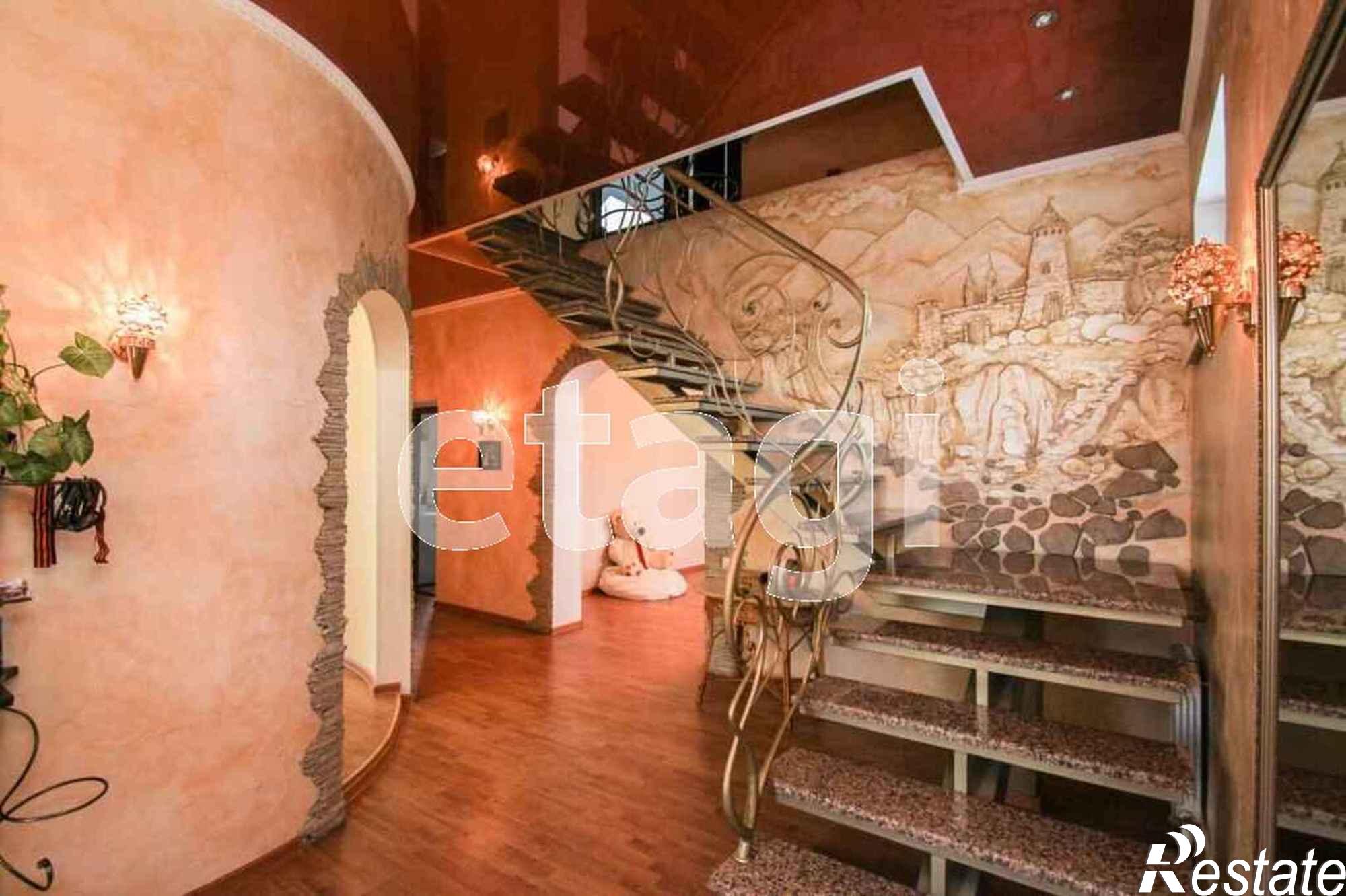 Купить дачу, дом, коттедж за 13 499 000 рублей на Кубанская,