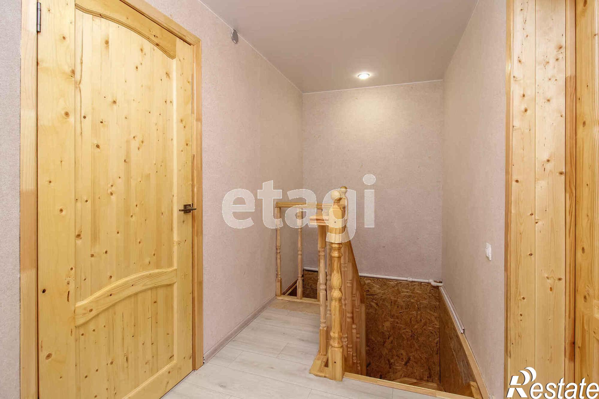 Купить дачу, дом, коттедж за 15 190 000 рублей на Днепровская, 8б