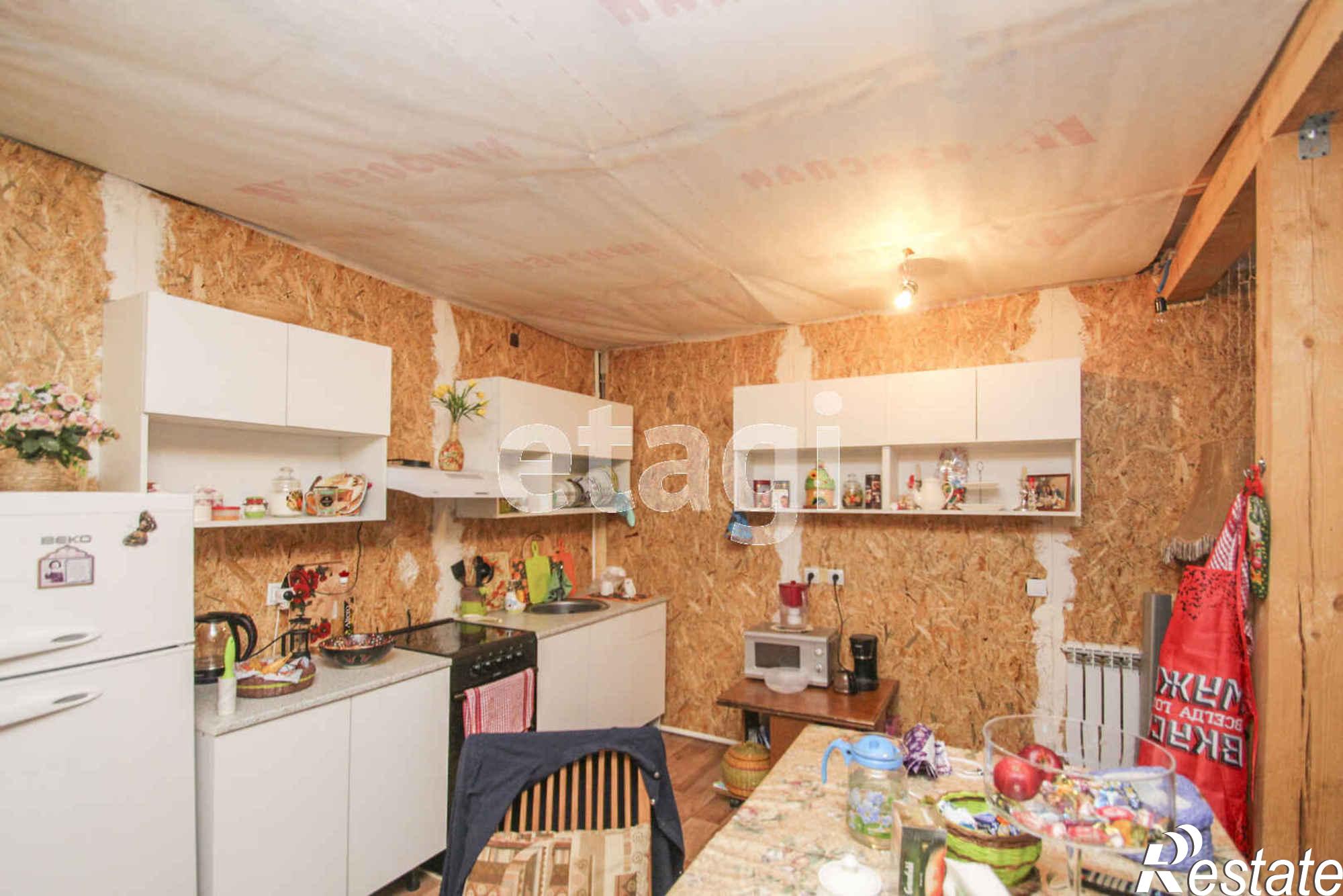 Купить дачу, дом, коттедж за 15 190 000 рублей на Днепровская, 8б