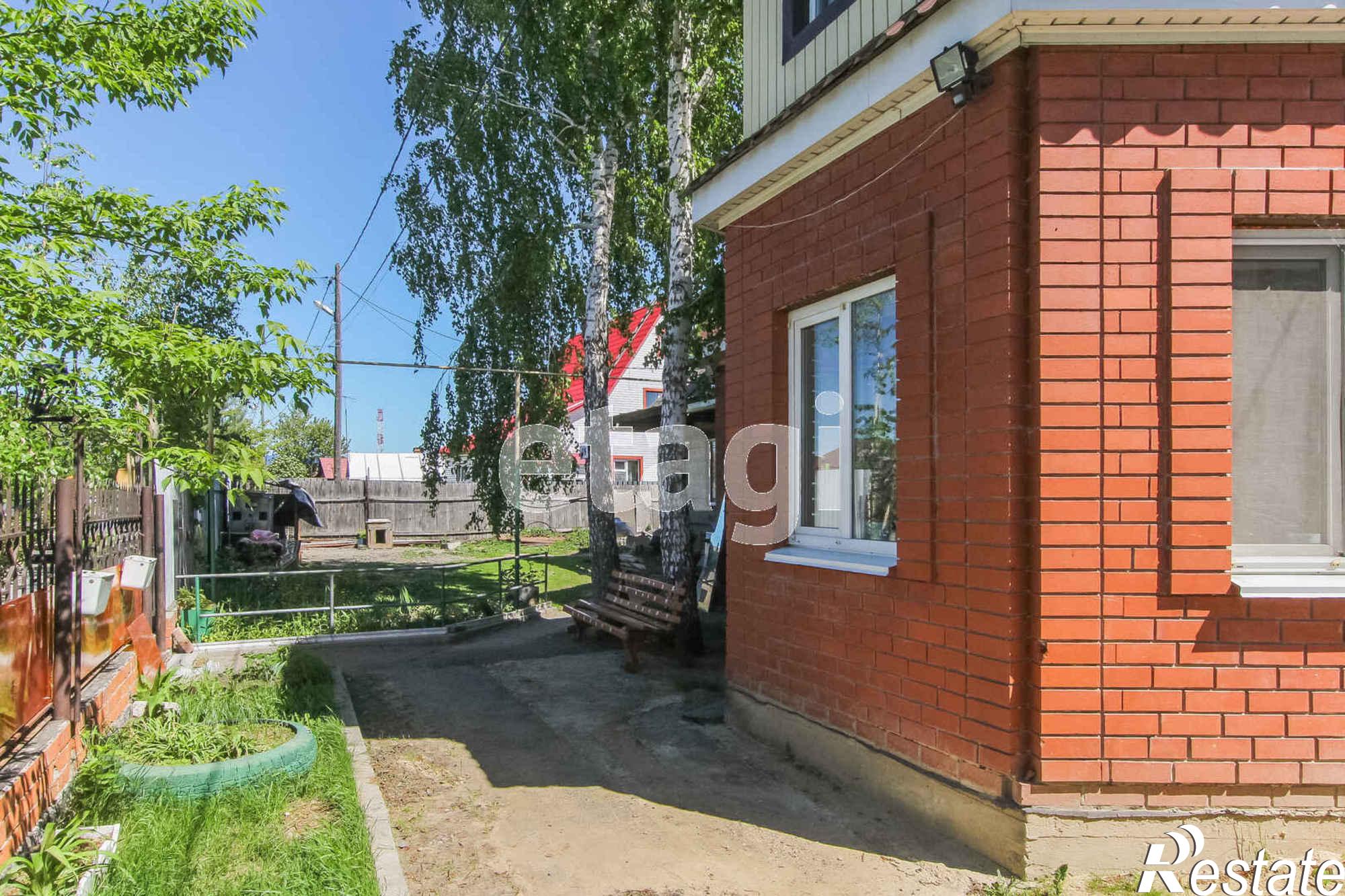 Купить дачу, дом, коттедж за 12 000 000 рублей на Хохлова, 18