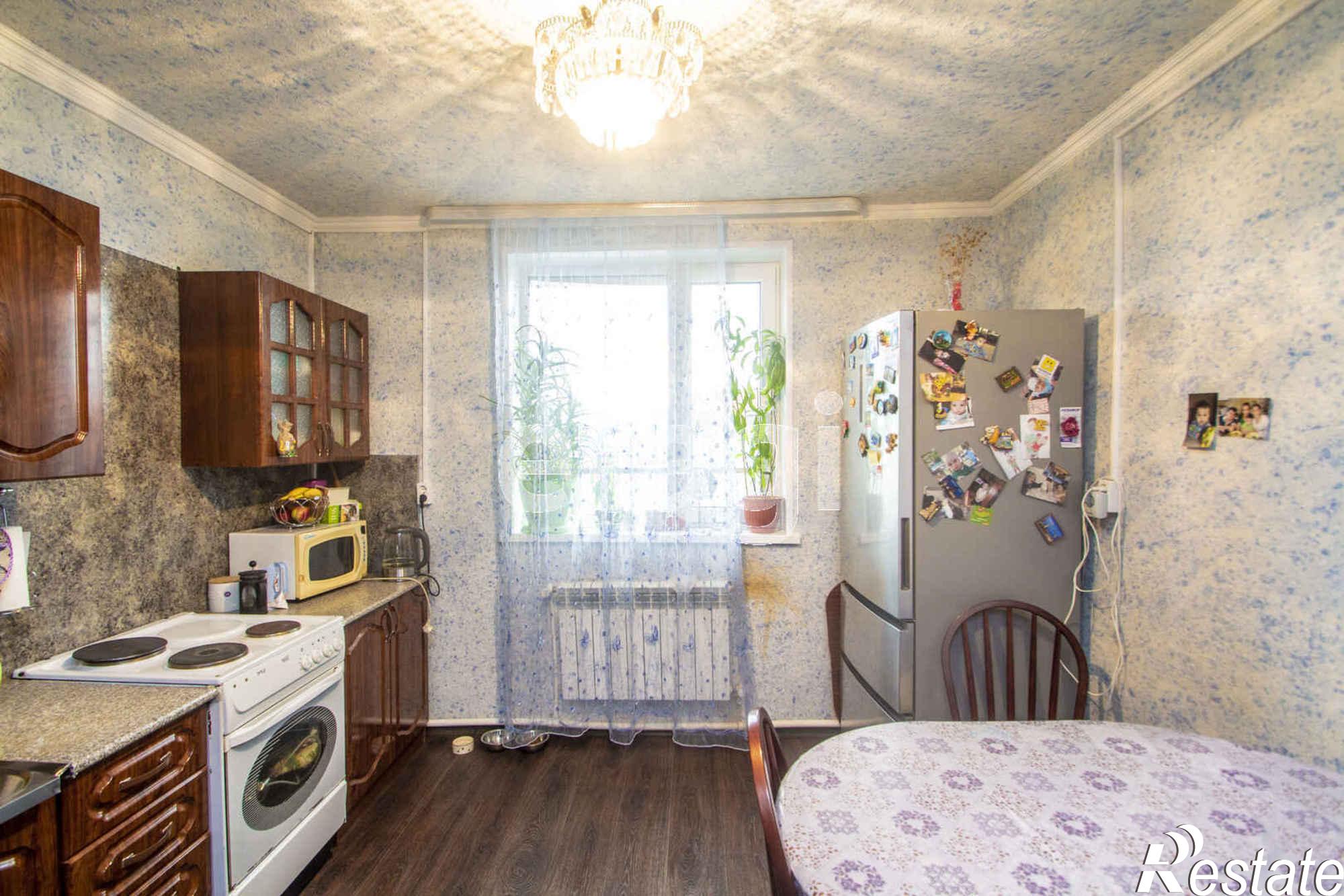 Купить дачу, дом, коттедж за 12 000 000 рублей на Паровозная,