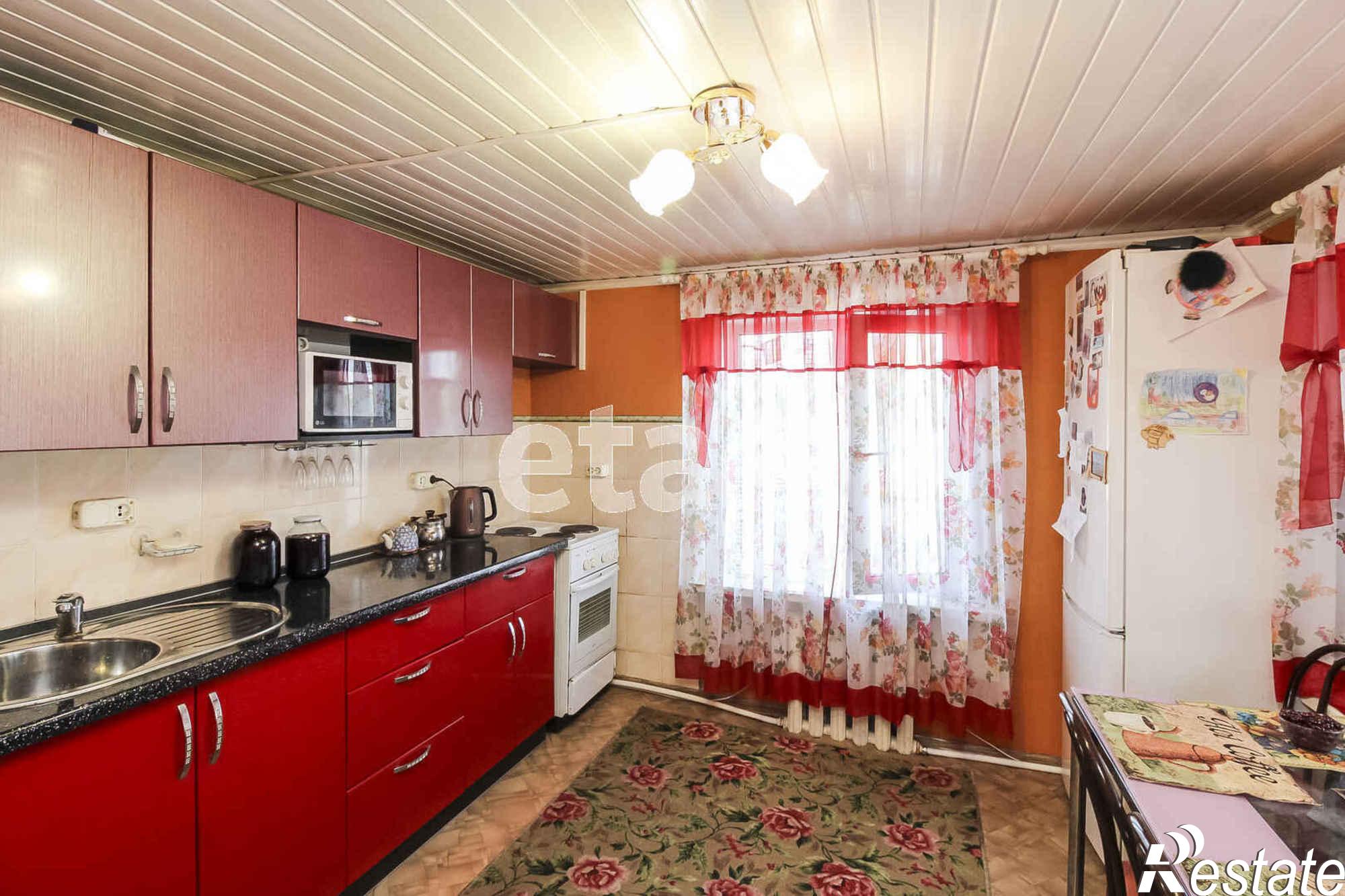 Купить дачу, дом, коттедж за 7 430 000 рублей на 3-я Элеваторная, 18