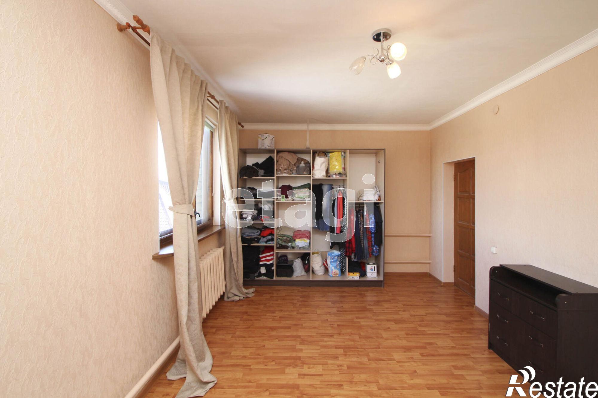 Купить дачу, дом, коттедж за 17 000 000 рублей на Магистральная, 2а