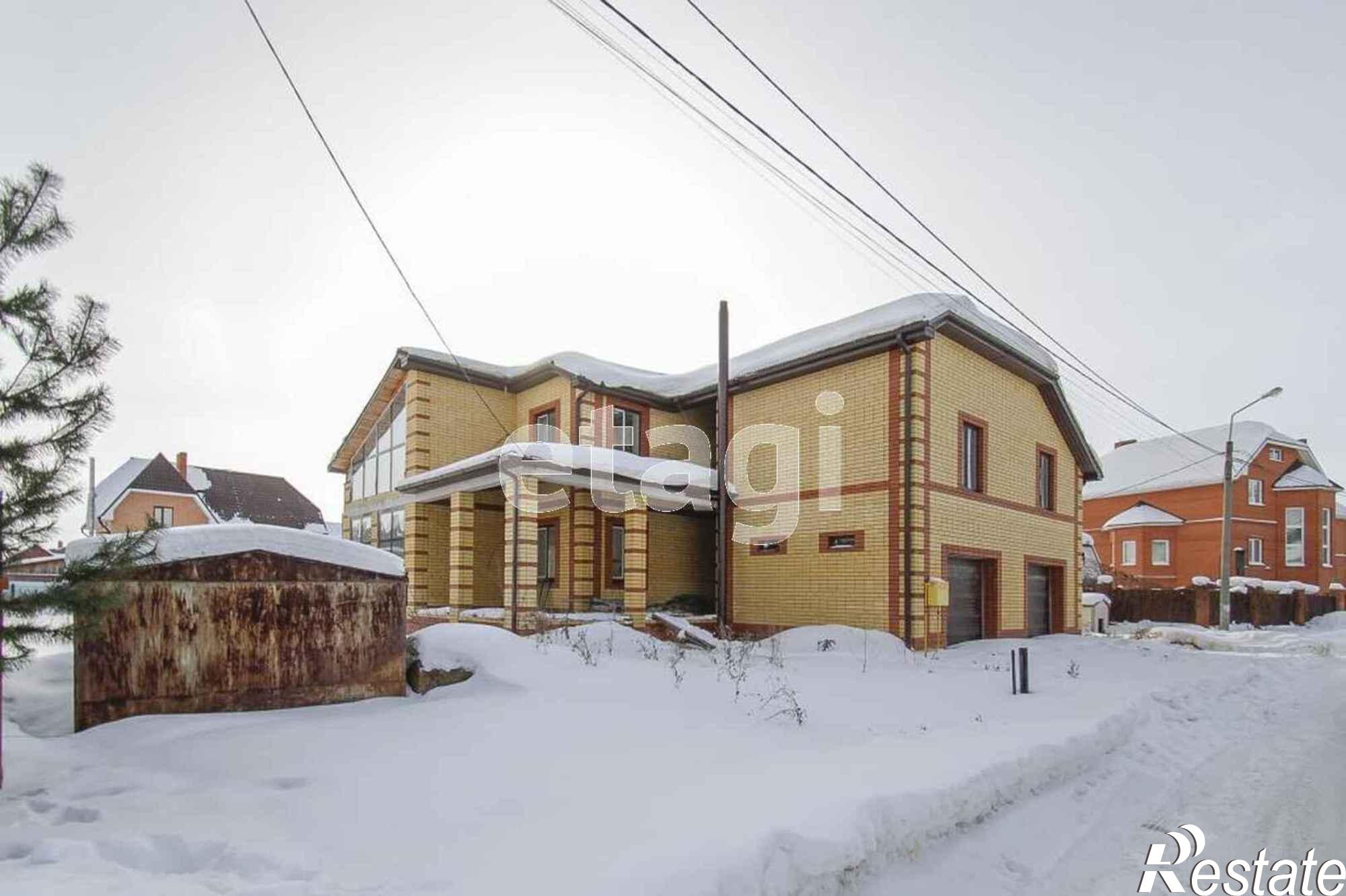 Купить дачу, дом, коттедж за 15 200 000 рублей на Петровская, 10