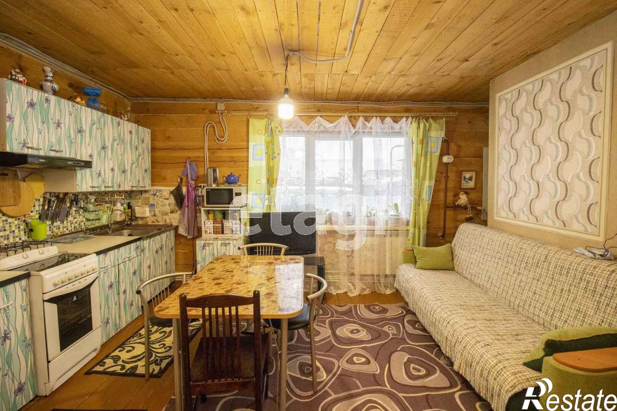 Купить дачу, дом, коттедж за 6 490 000 рублей на Молодогвардейцев, 28/58